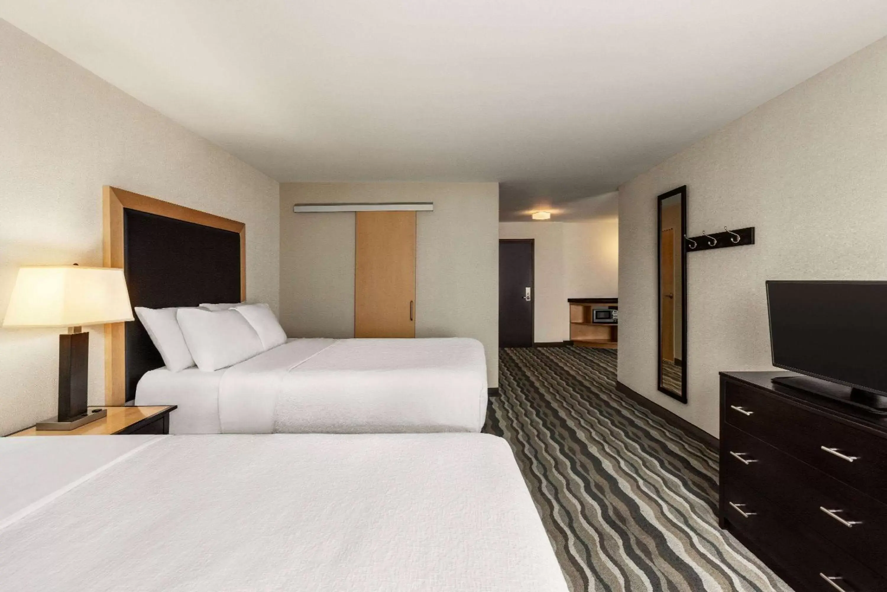 Photo of the whole room, Bed in Wyndham Avon Photo of the whole room, Bed in Wyndham Avon