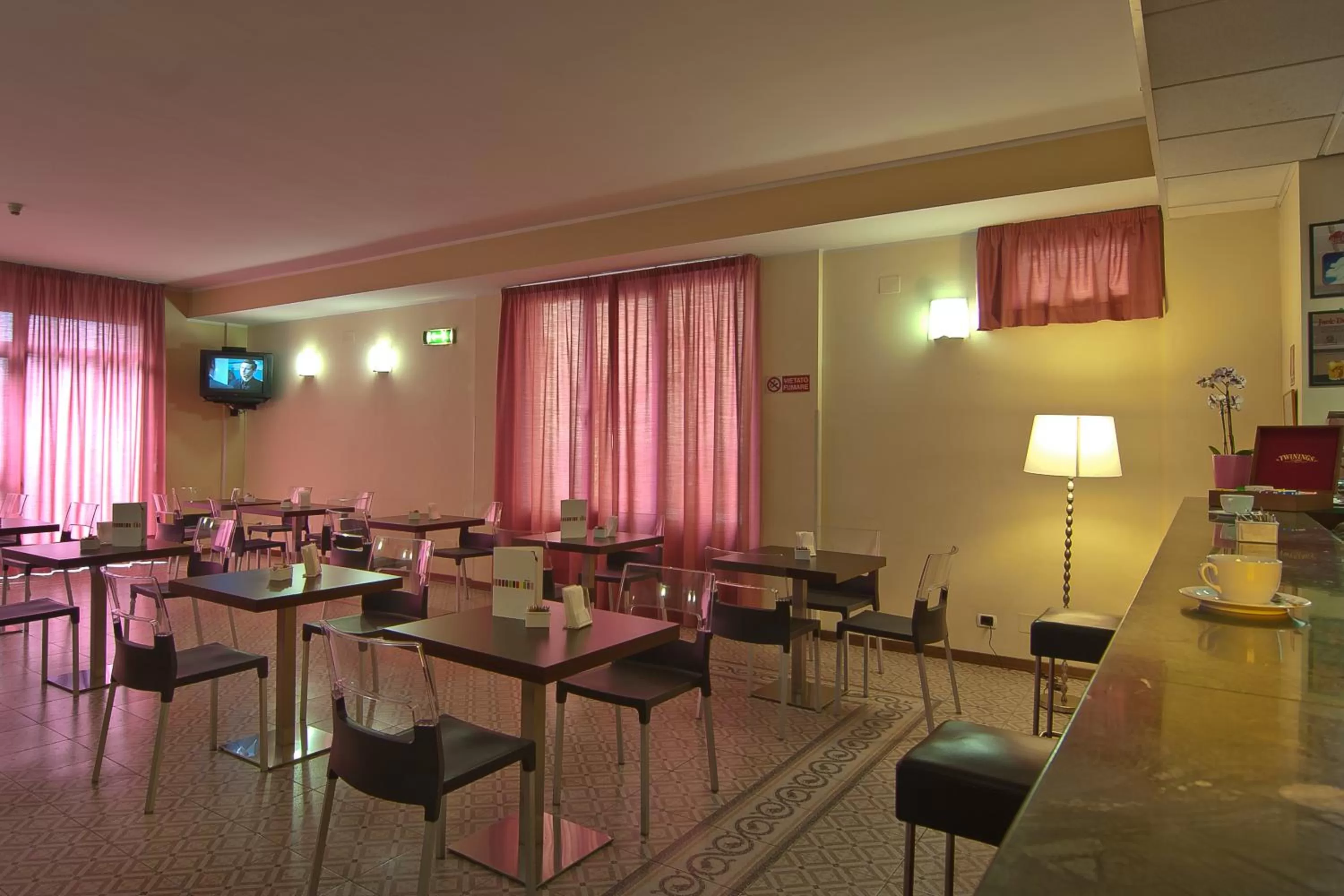 Restaurant/places to eat in Mio Hotel Firenze