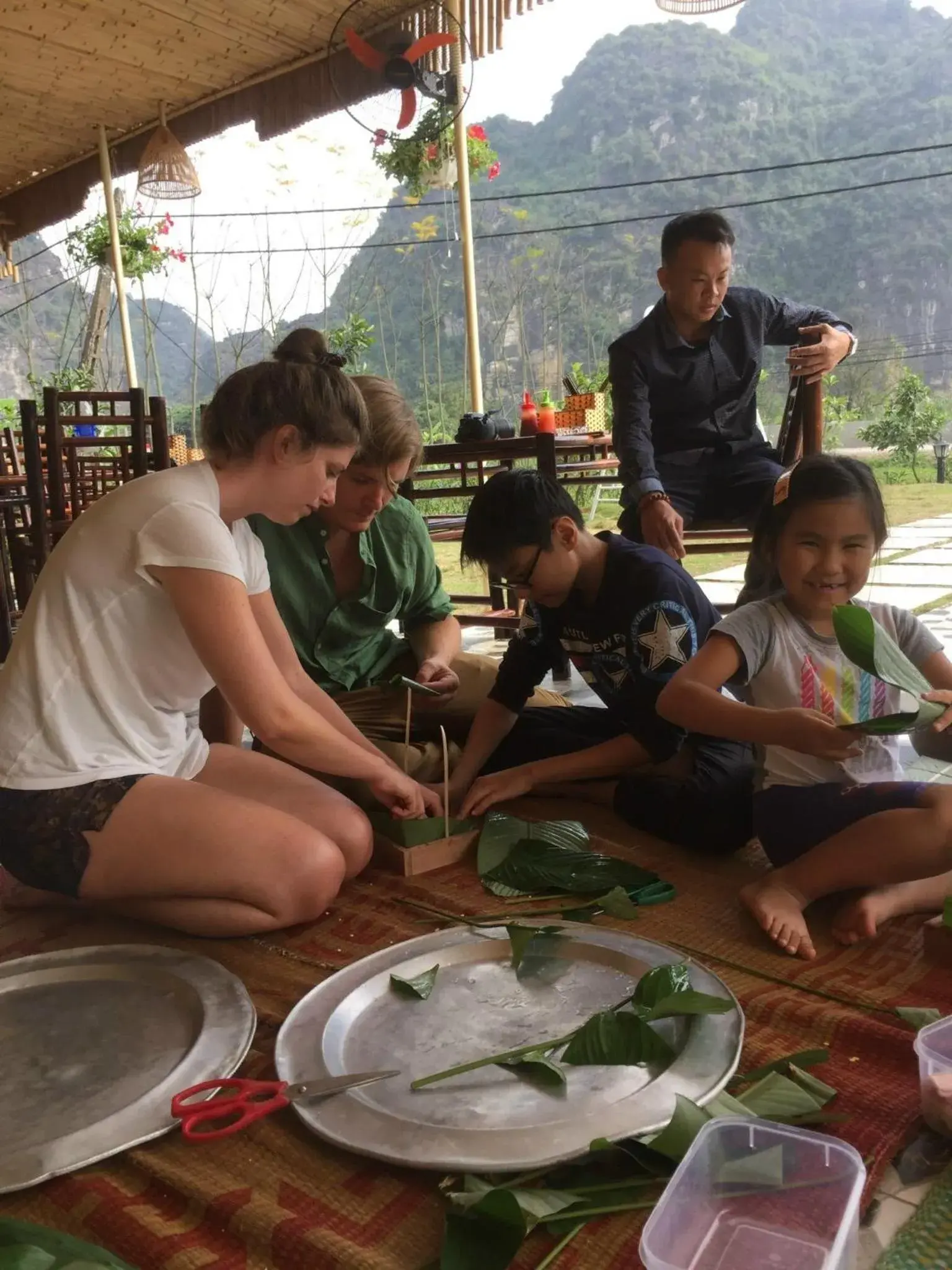 Activities in Trang An Retreat