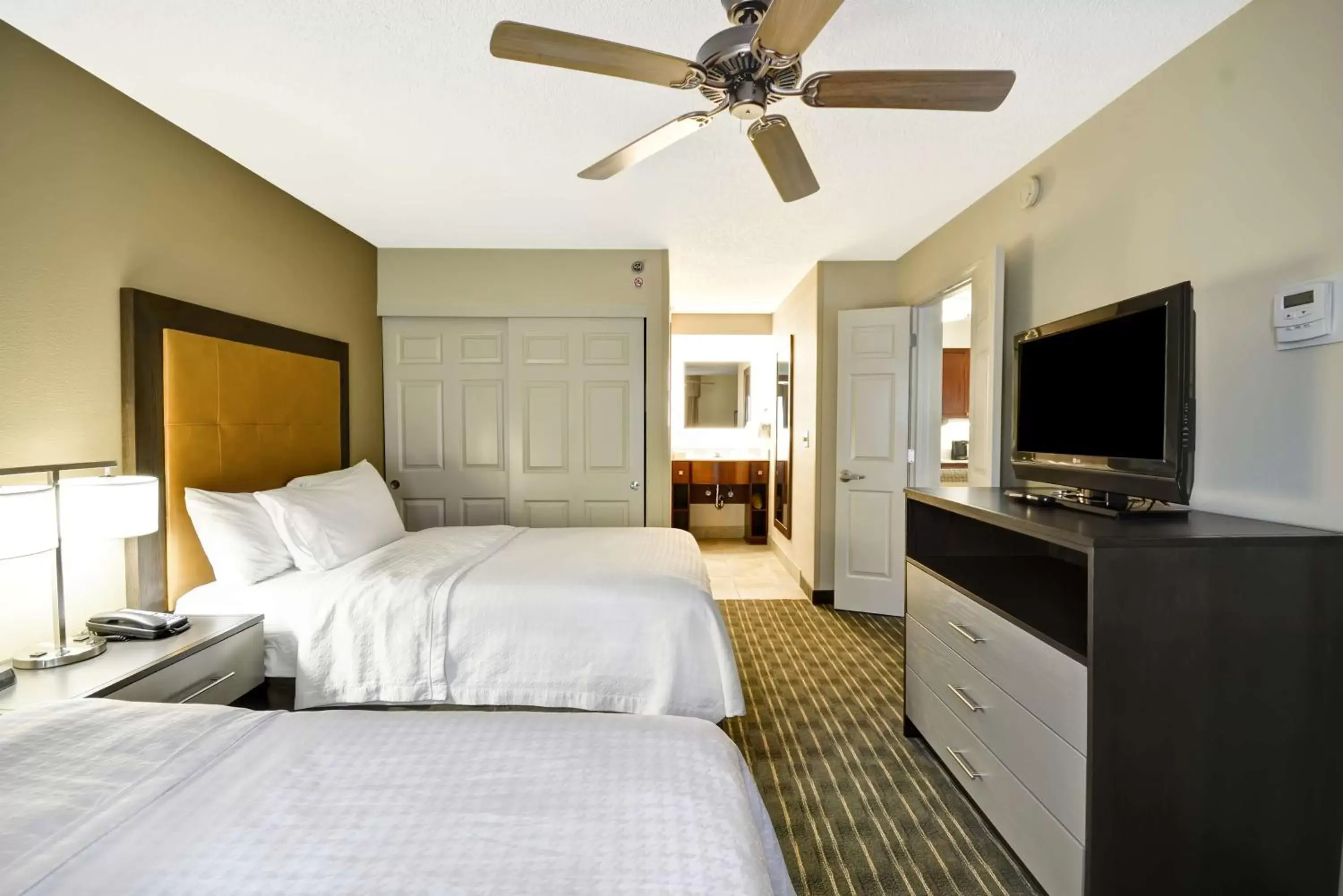 Bedroom, Bed in Homewood Suites Durham-Chapel Hill I-40