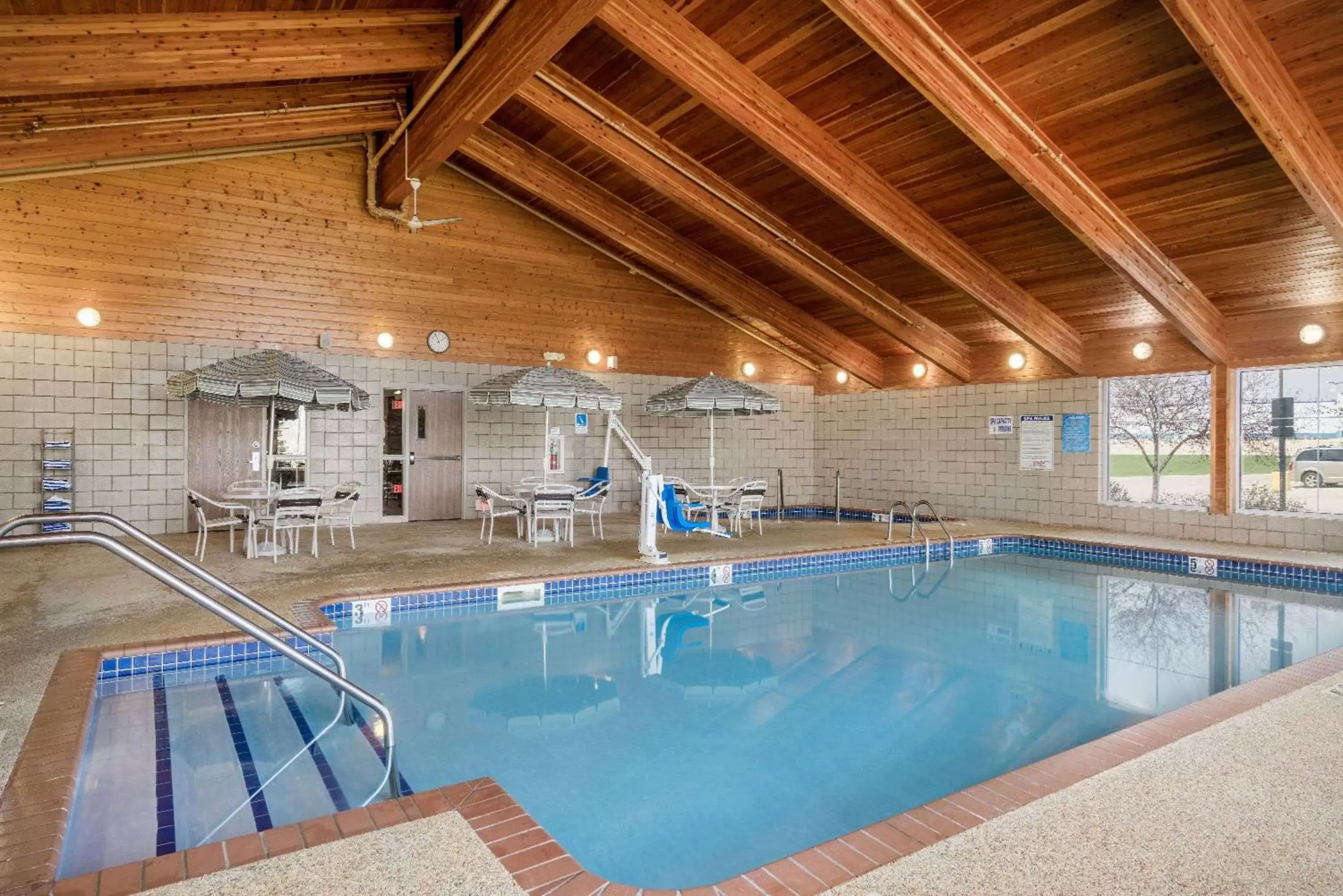 On site, Swimming Pool in AmericInn by Wyndham Anamosa