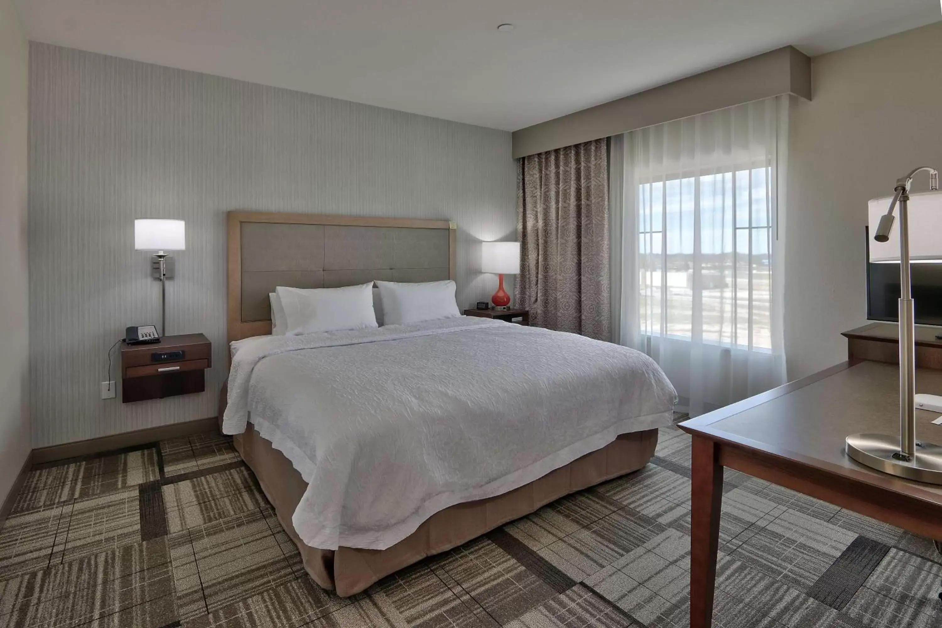 Bed in Hampton Inn & Suites Artesia