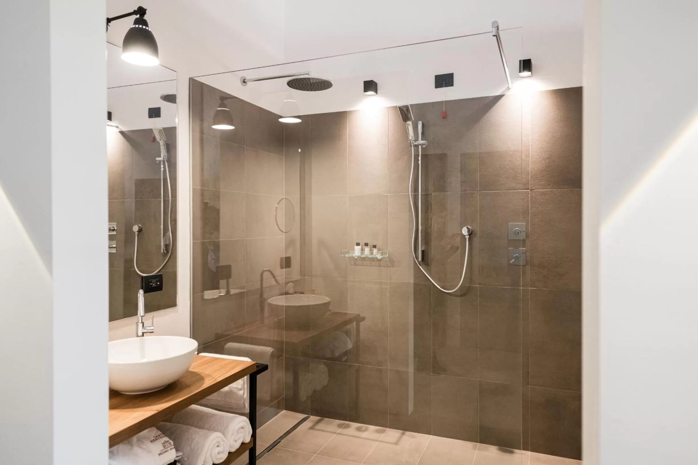 Bathroom in Castel Hörtenberg