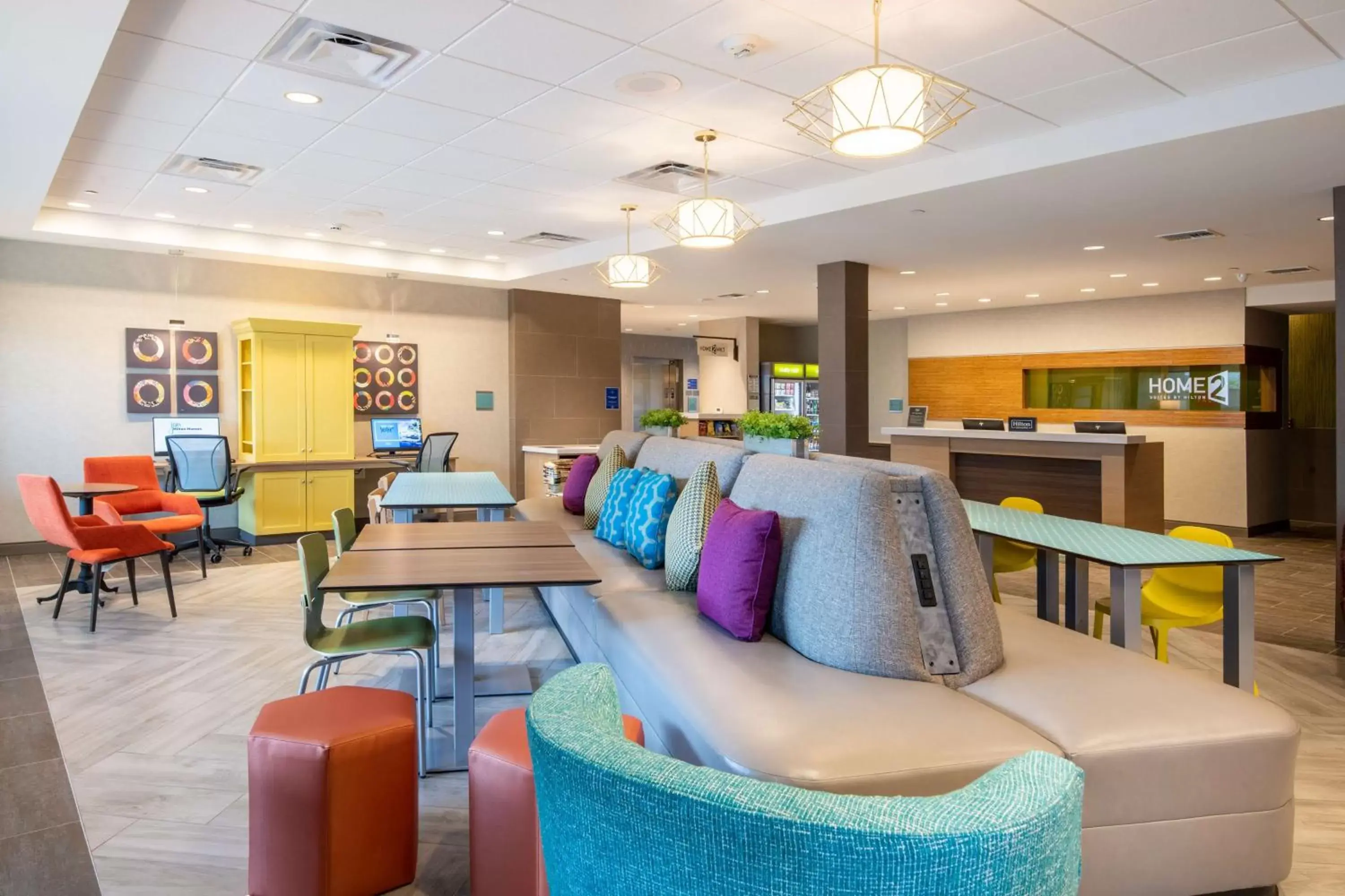 Lobby or reception, Restaurant/Places to Eat in Home2 Suites By Hilton Phoenix Airport North, Az