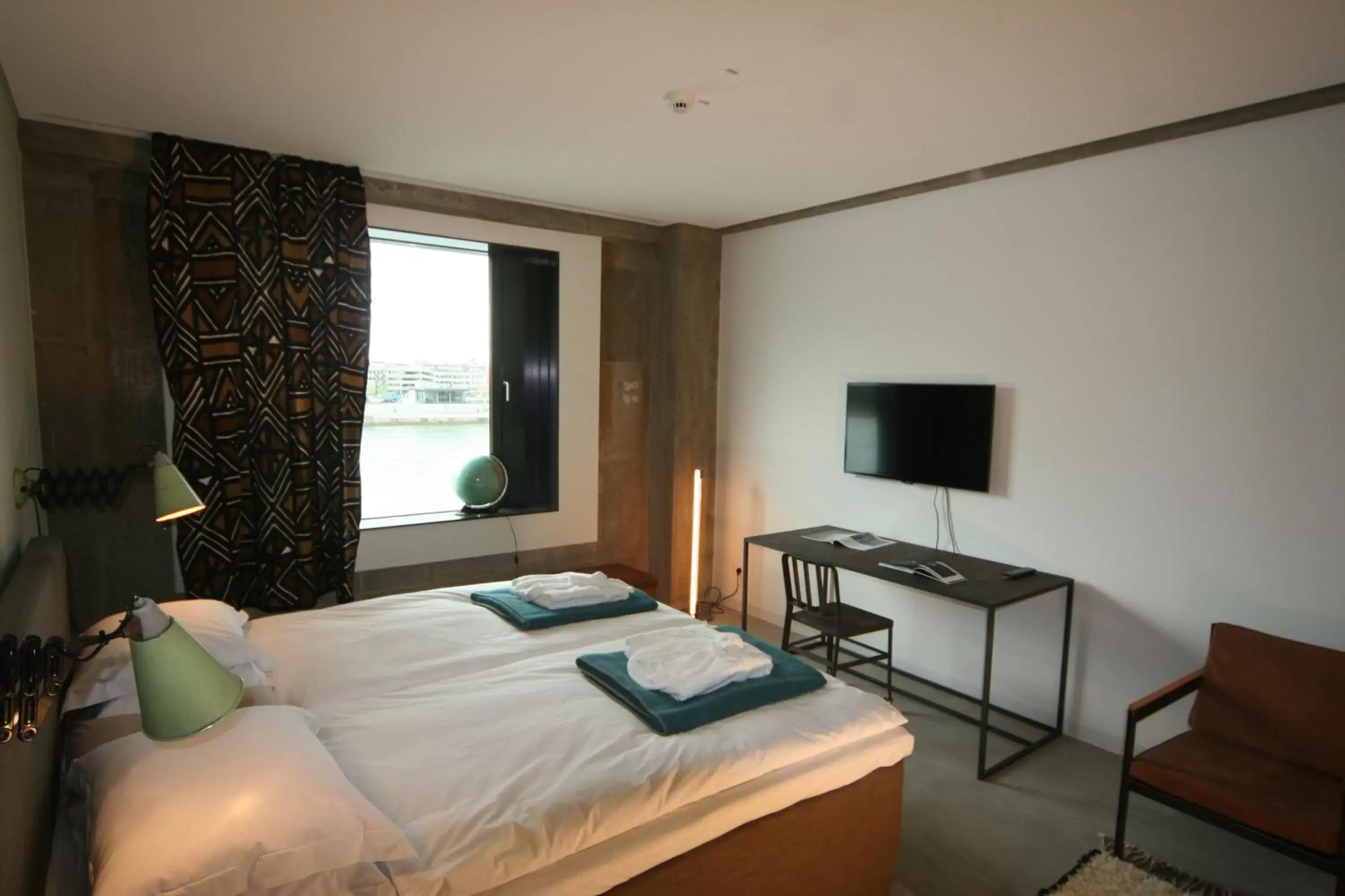 Double Room with River View in Speicher7 Hotel Double Room with River View in Speicher7 Hotel