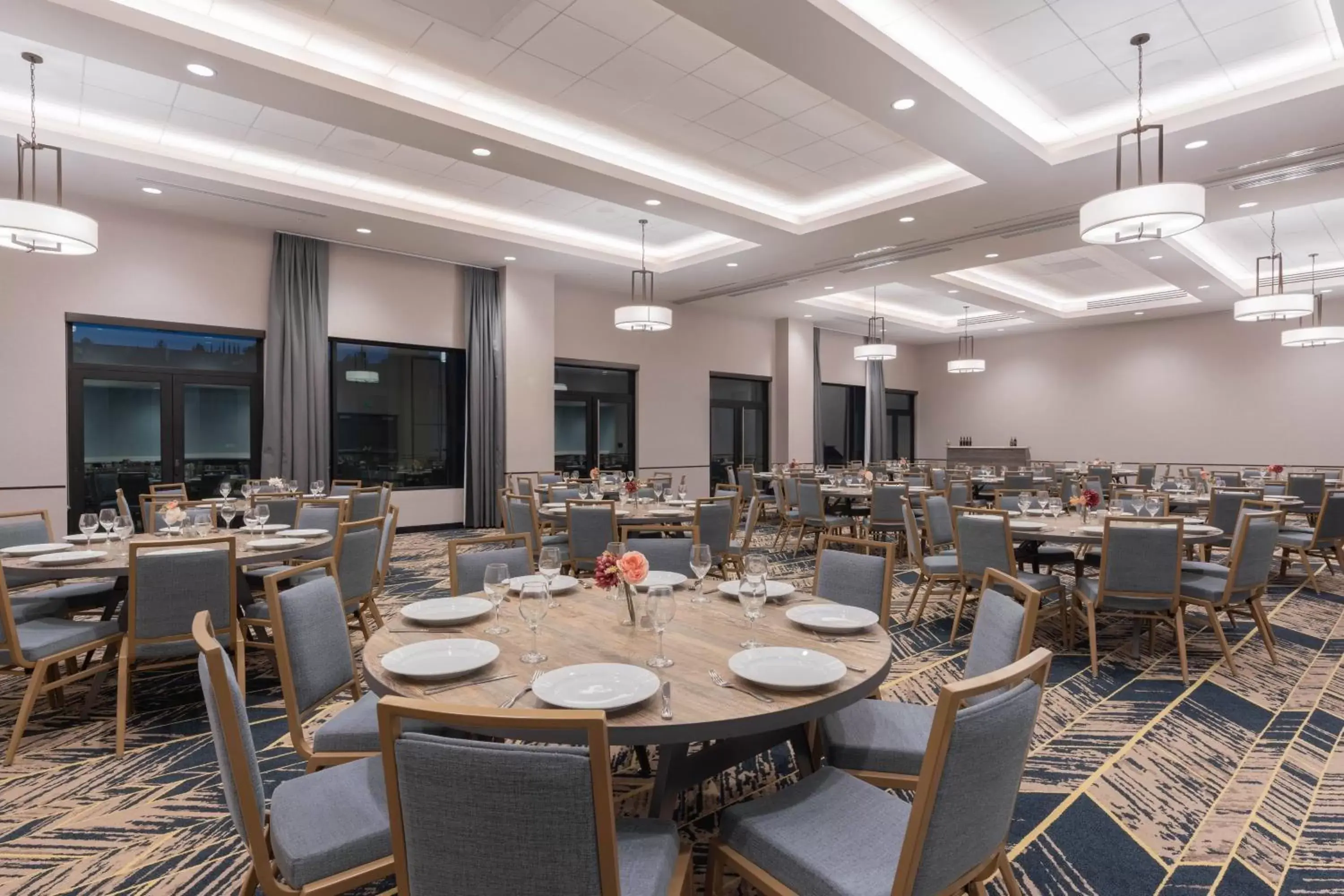 Meeting/conference room, Restaurant/Places to Eat in Courtyard by Marriott Thousand Oaks Agoura Hills
