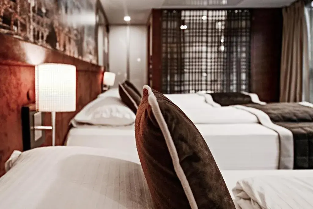 Bed in Hotel President Sarajevo Bed in Hotel President Sarajevo