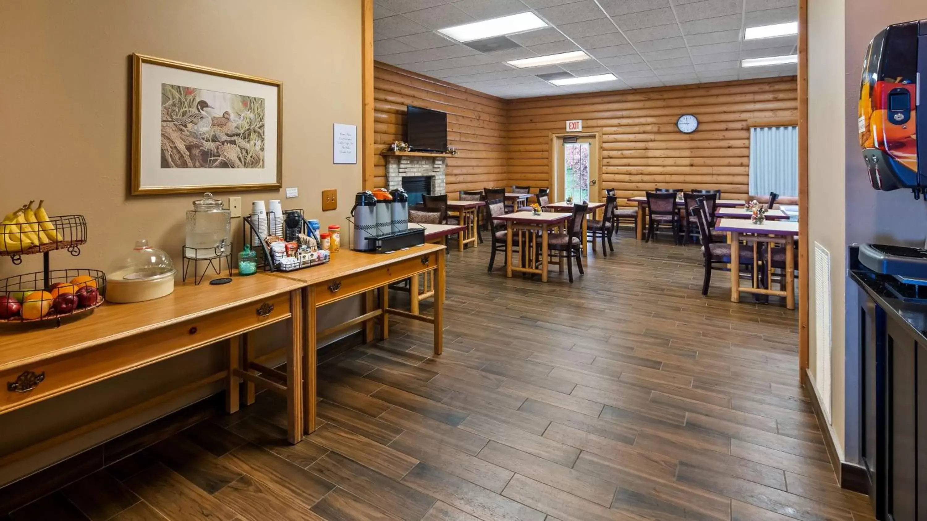 Restaurant/Places to Eat in Best Western Dodgeville Inn & Suites