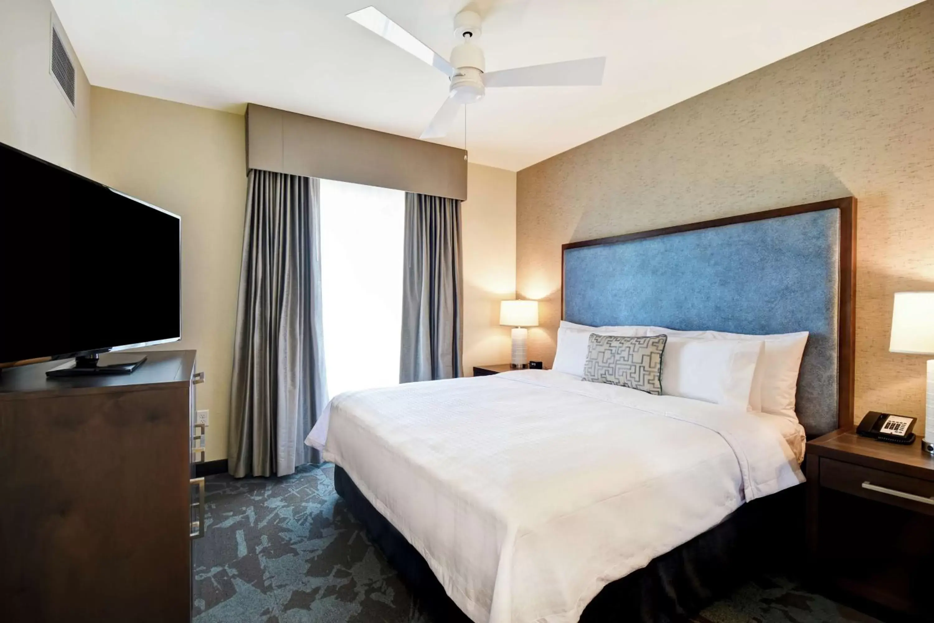 Bedroom, Bed in Homewood Suites By Hilton Salt Lake City Airport