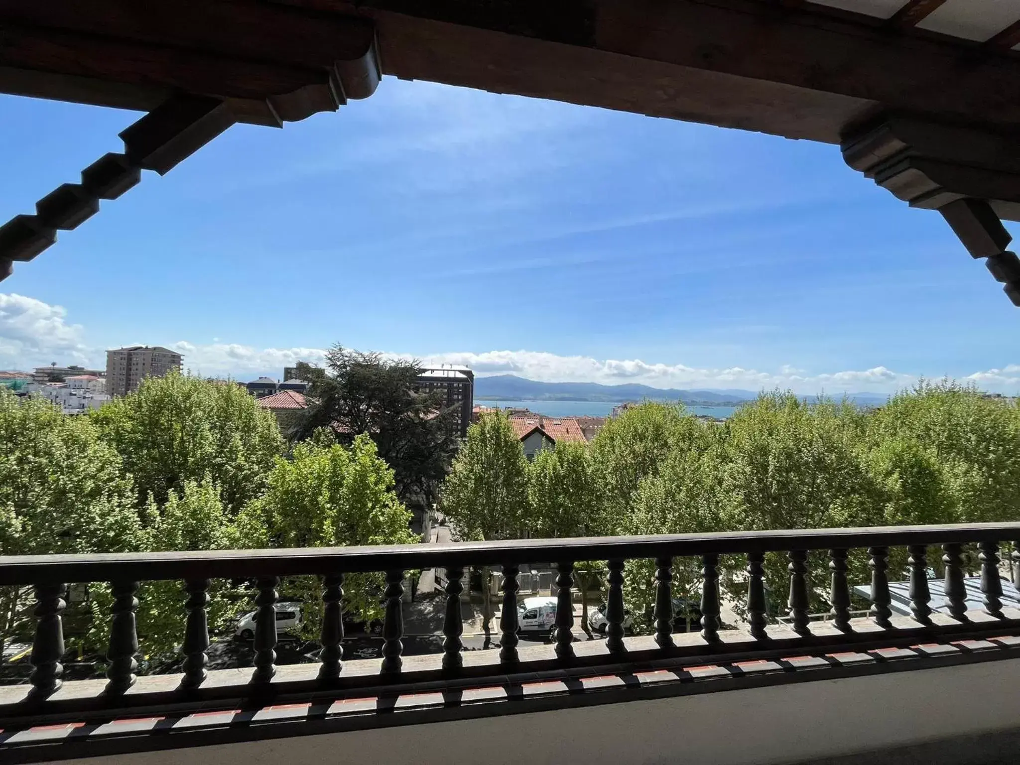 Deluxe Suite with Terrace and Sea View in Hotel Royal Suite Santander Deluxe Suite with Terrace and Sea View in Hotel Royal Suite Santander