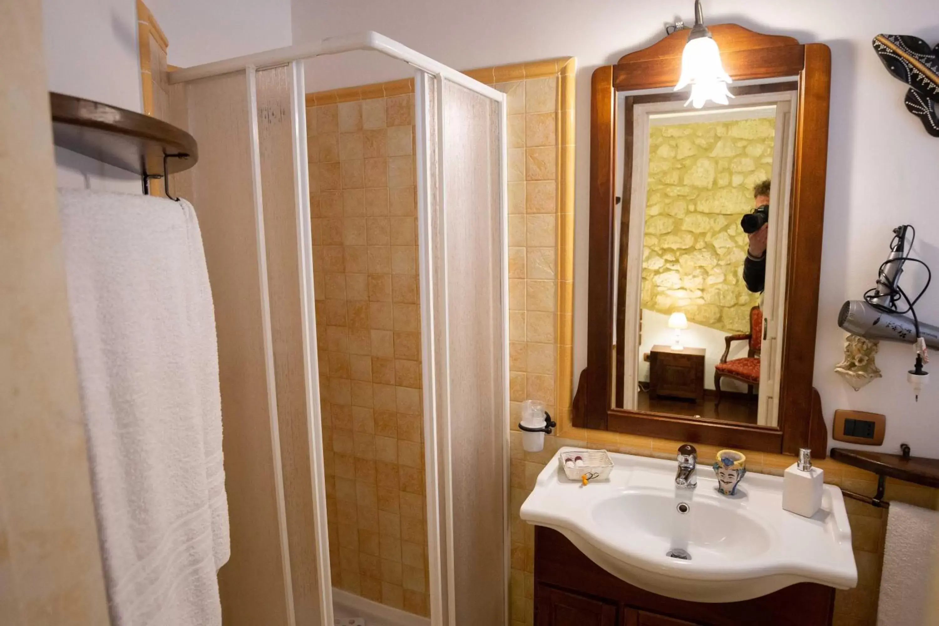 Bathroom in La Casa In Pietra