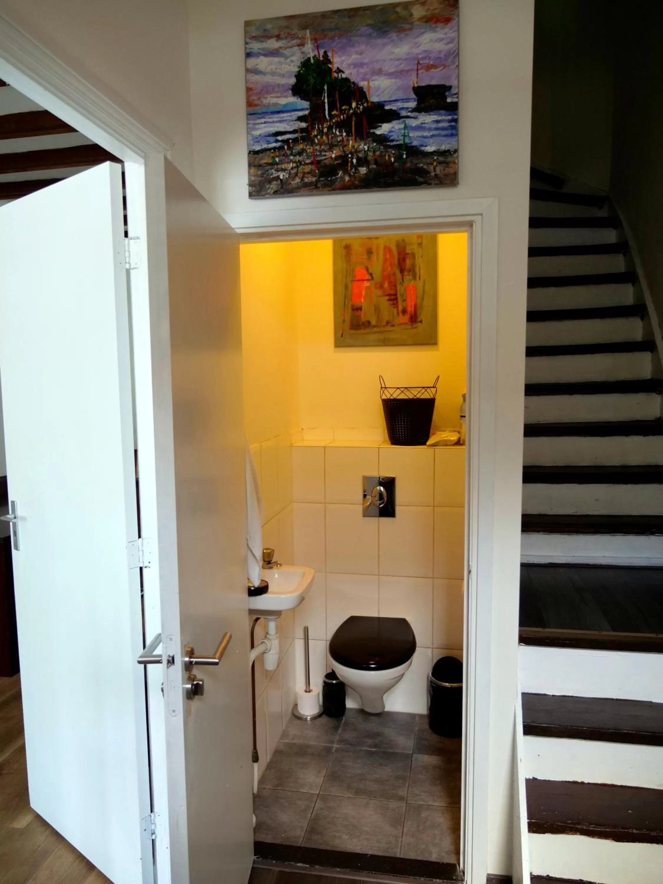 Bathroom in The Diesel Bed and Breakfast