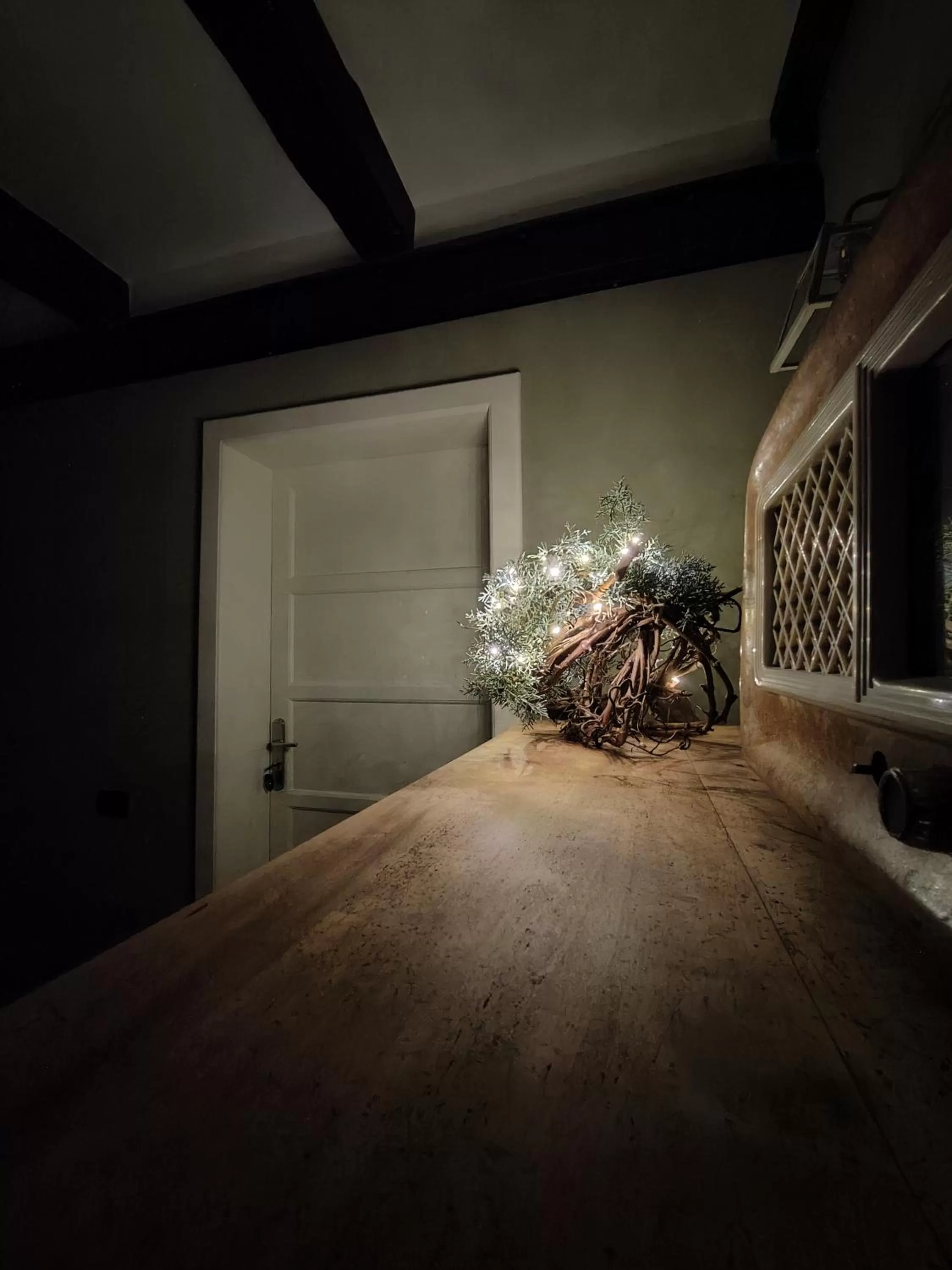 Decorative detail in Ca Veja B&B Forlì