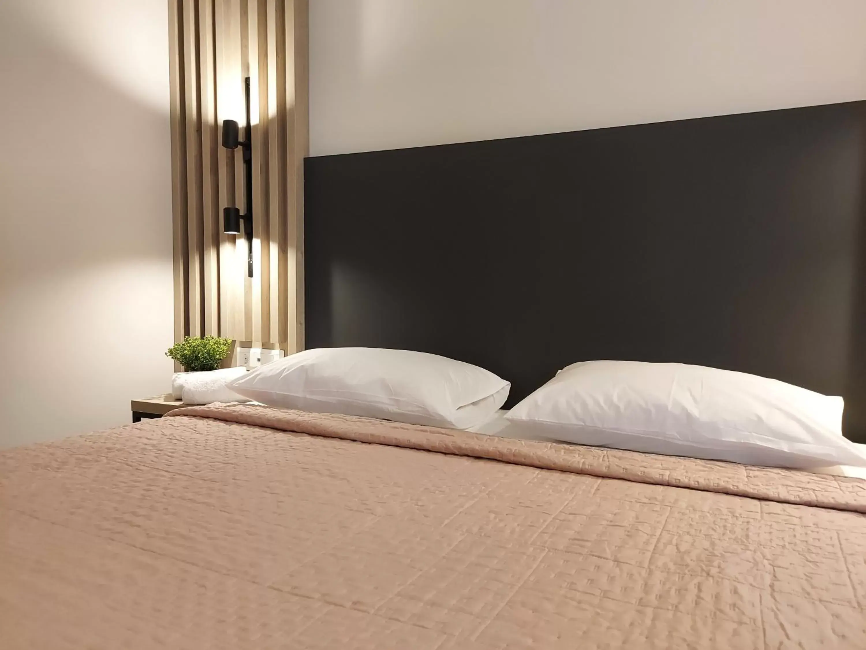 Bedroom, Bed in EUPHORIA ''Staying in Pleasure''
