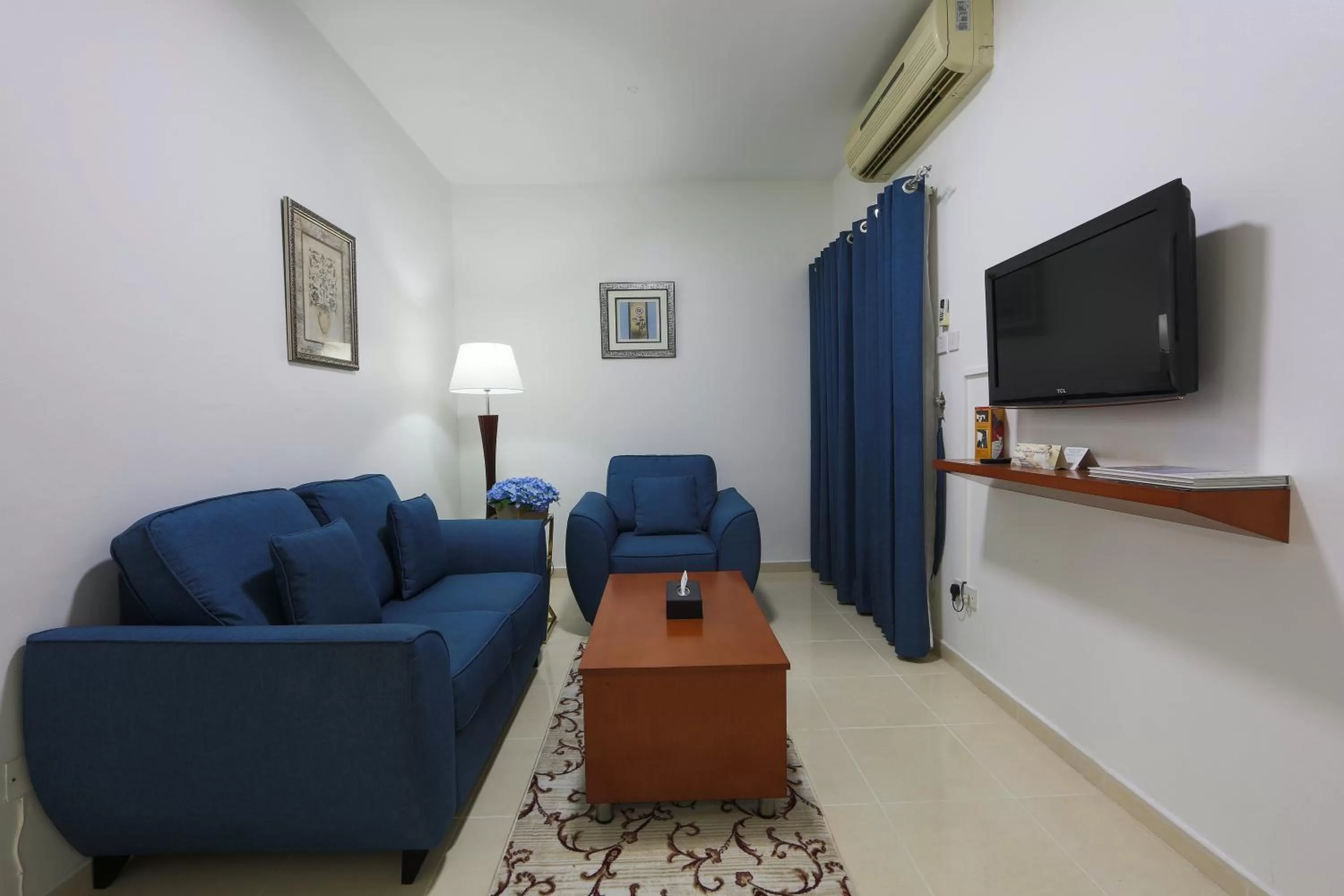 Living room in Nova Park Hotel