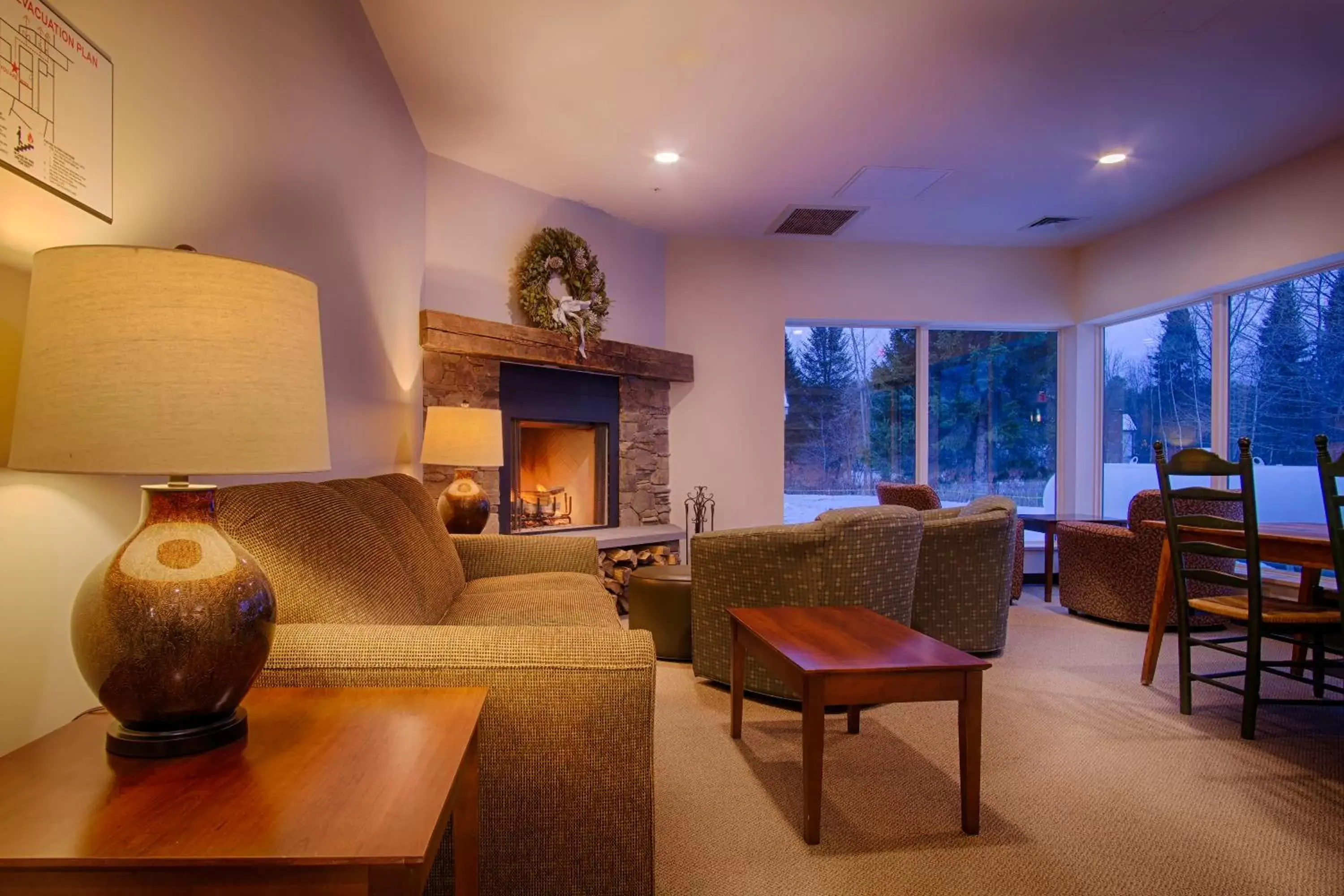 Activities, Seating Area in Sun & Ski Inn and Suites