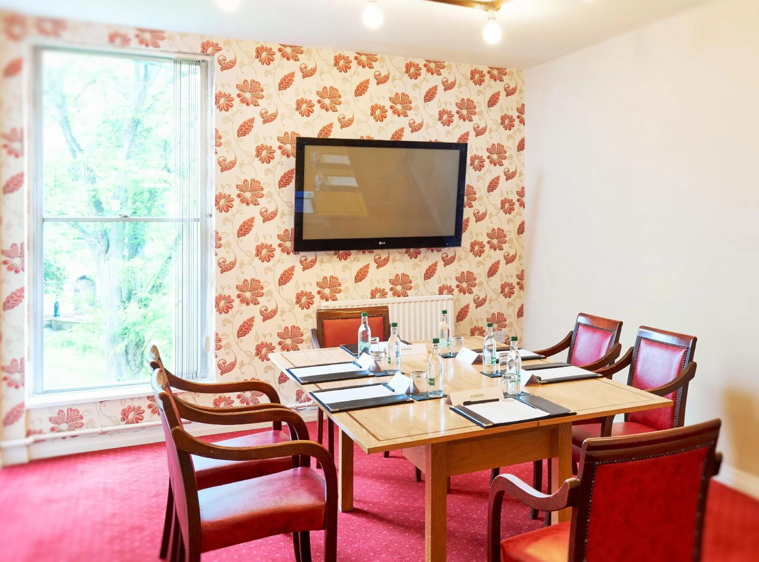 Meeting/conference room in St James Hotel