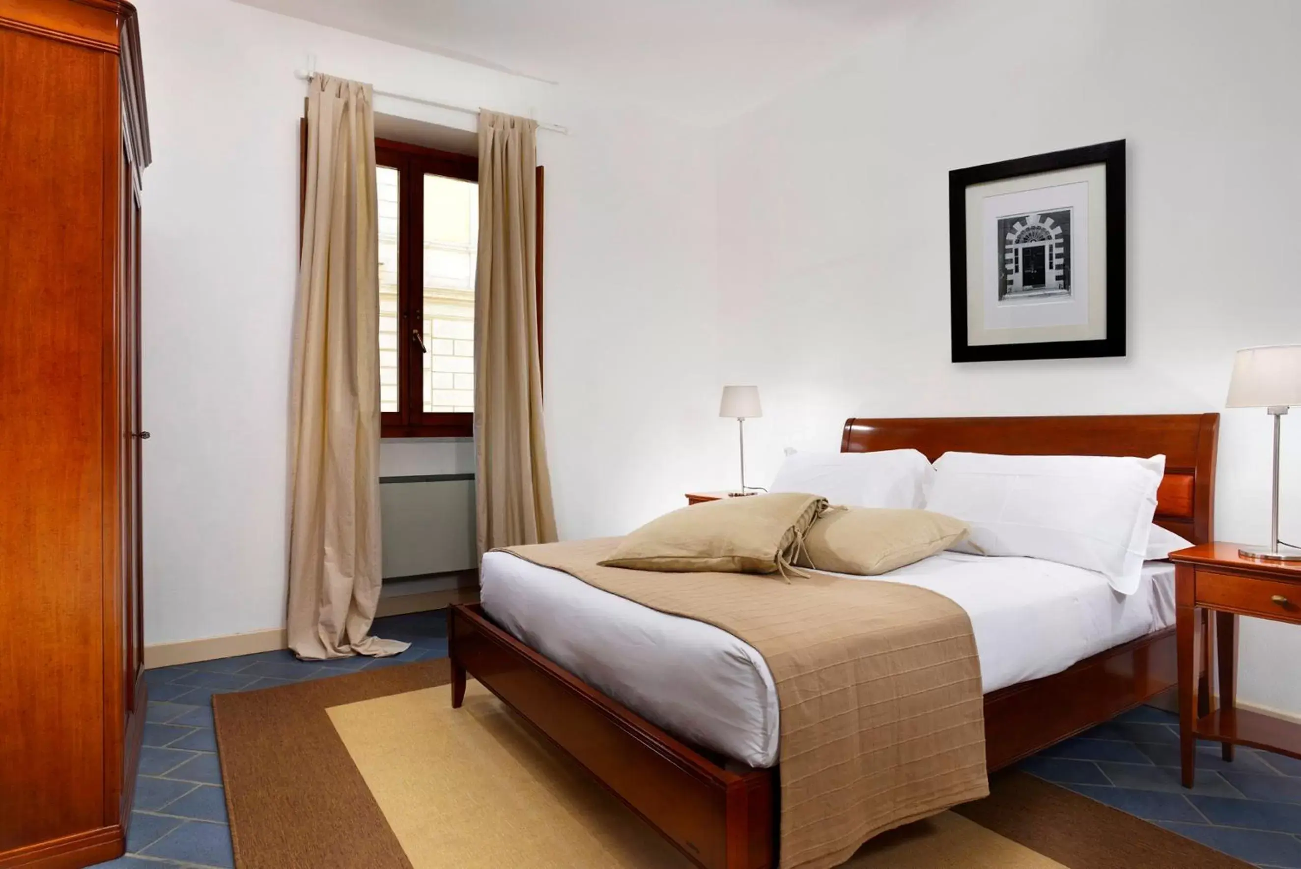Photo of the whole room, Bed in Roma Resort Termini