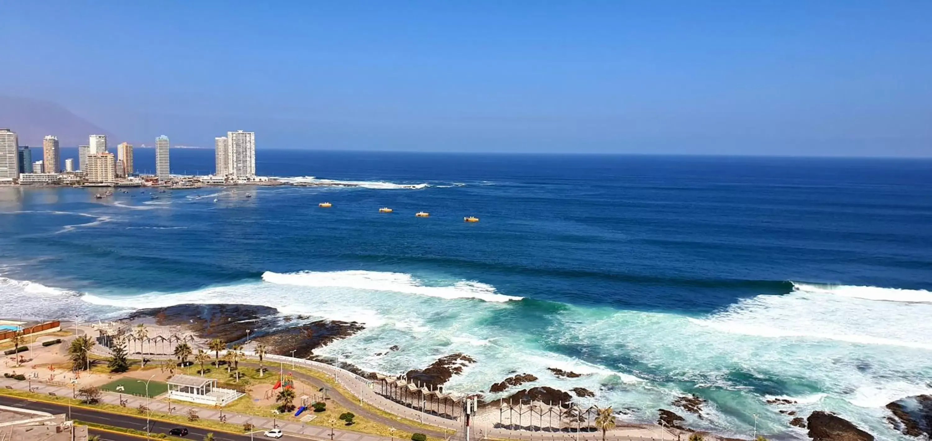 Sea View in Gran Cavancha Hotel & Apartment