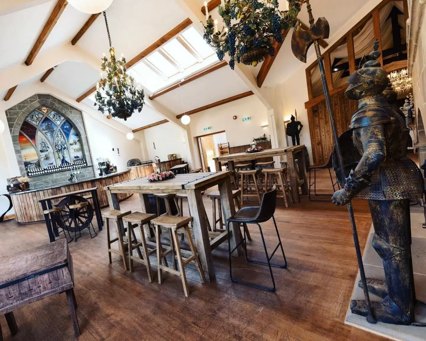 Restaurant/Places to Eat in Sneaton Castle