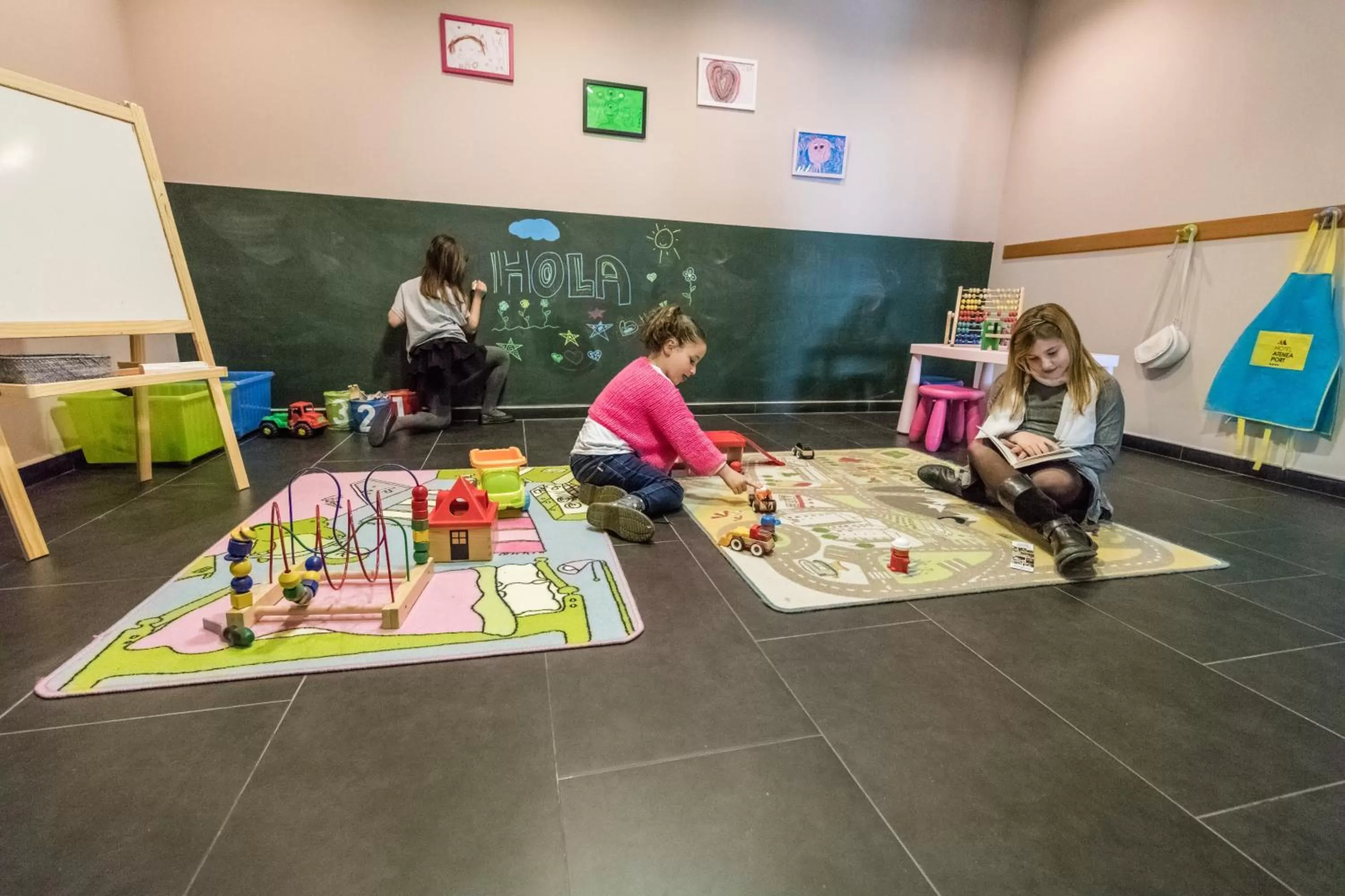 Kids's club in Atenea Port Barcelona Mataró