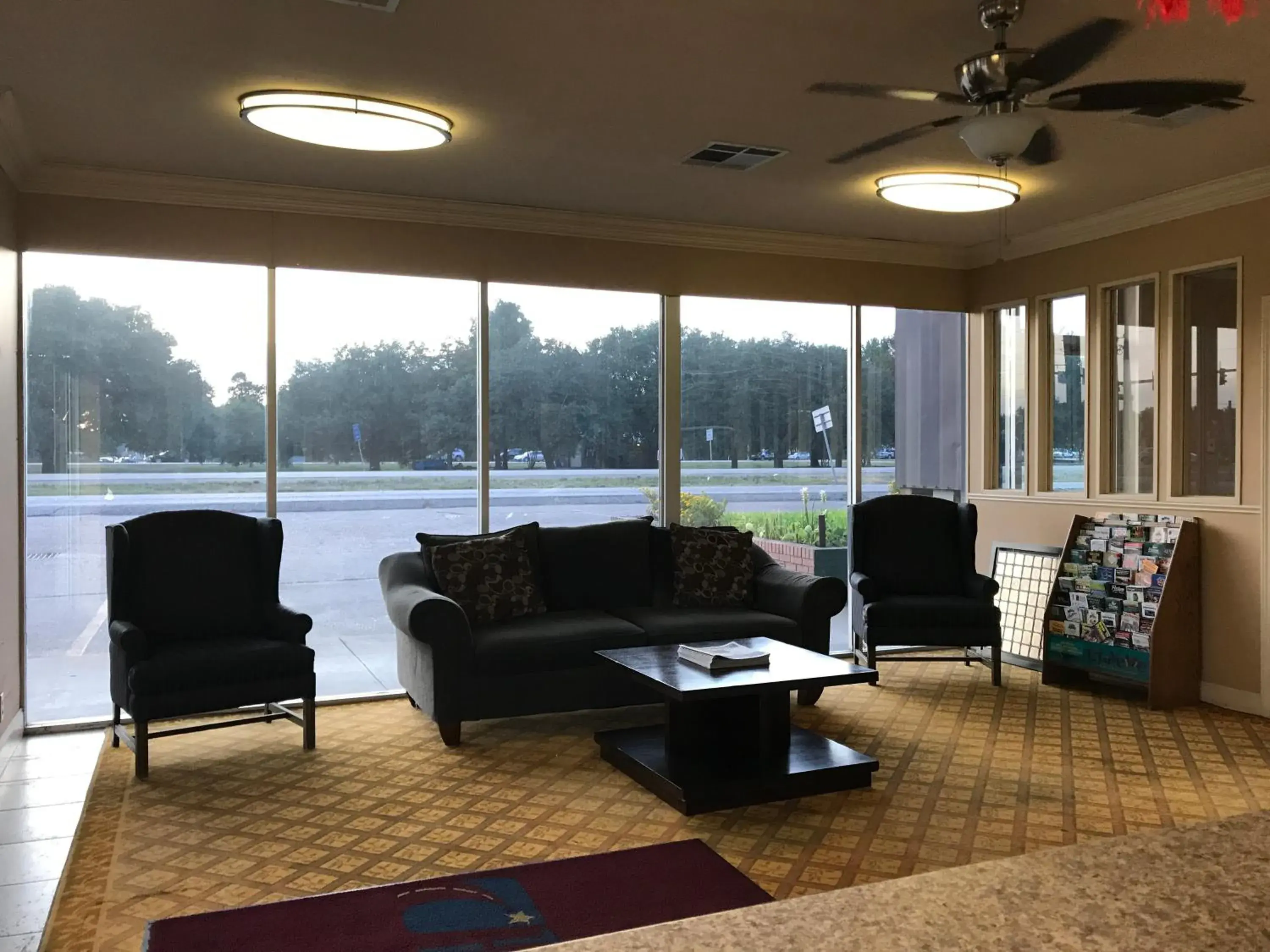 Lobby or reception in Express Inn Lobby or reception in Express Inn
