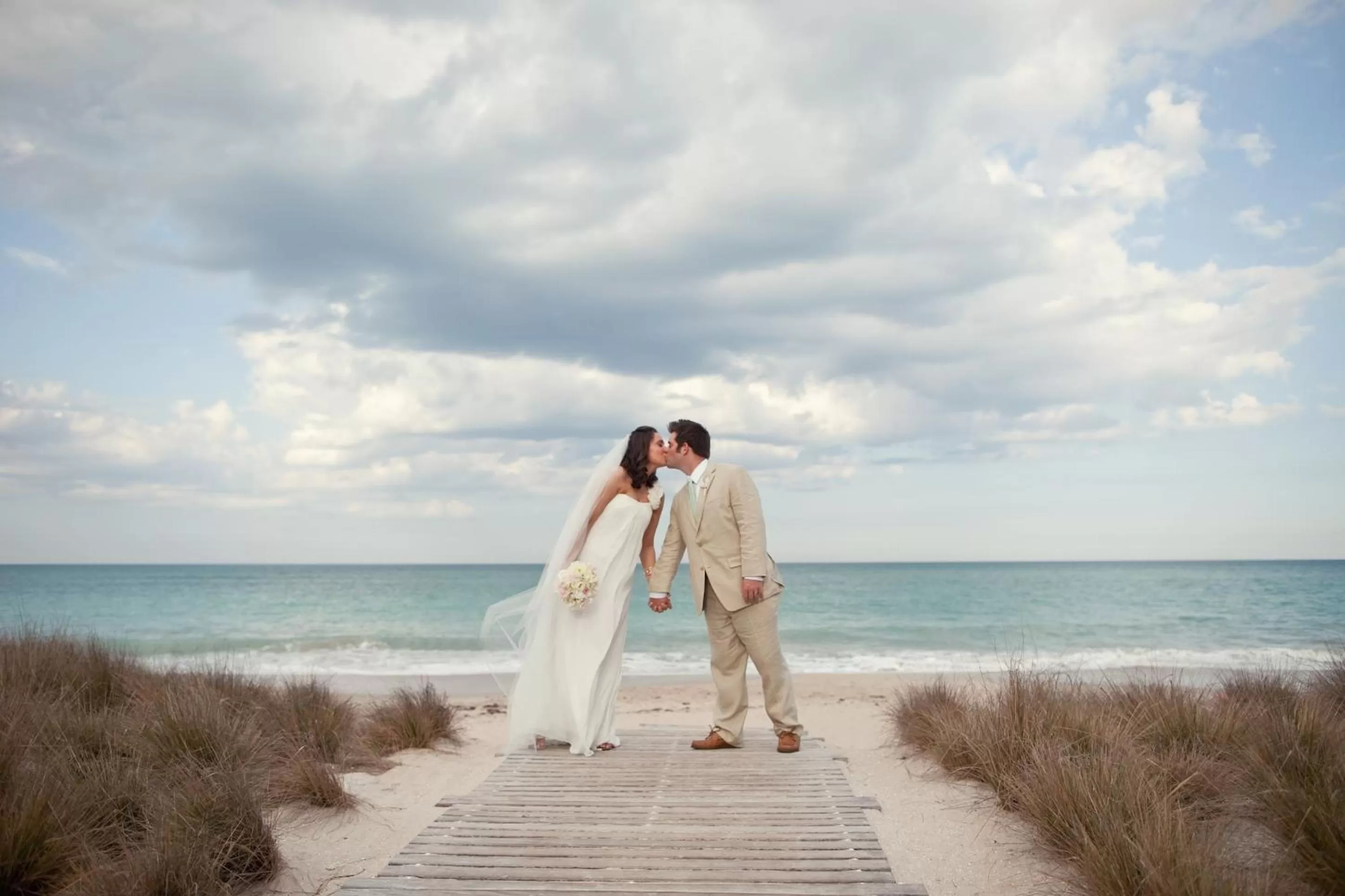 People in Costa d&#x27;Este Beach Resort &amp; Spa