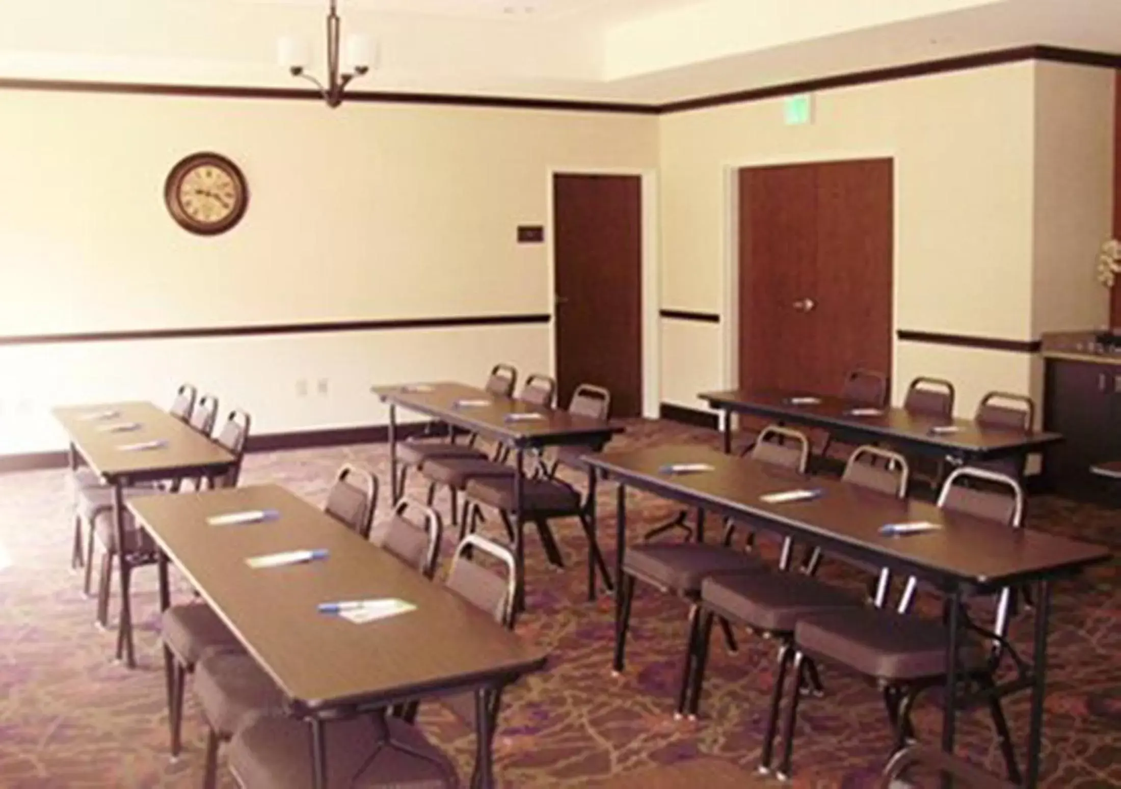 Business facilities in Comfort Inn & Suites Dothan East