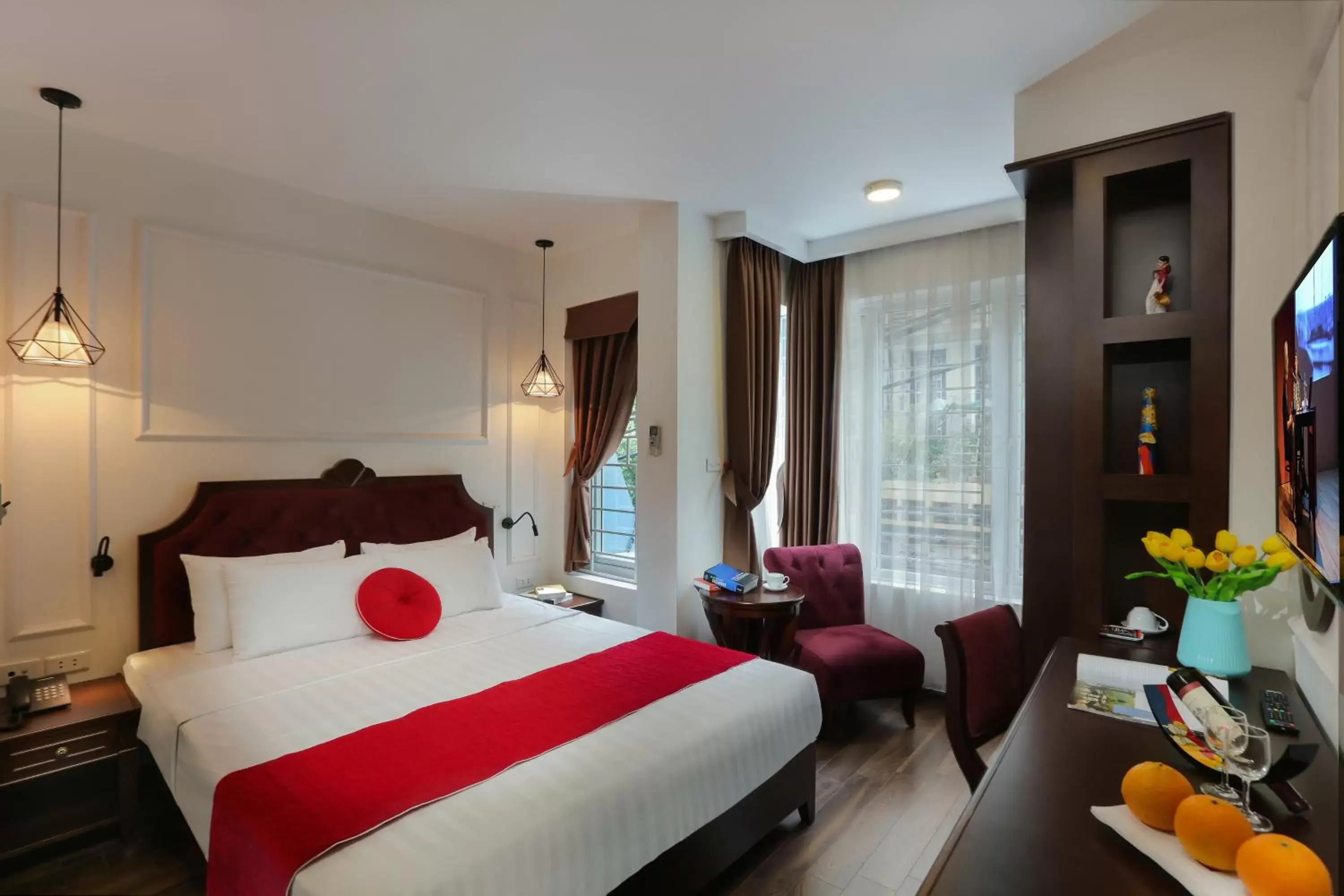 Bedroom in Hanoi La Vision Hotel
