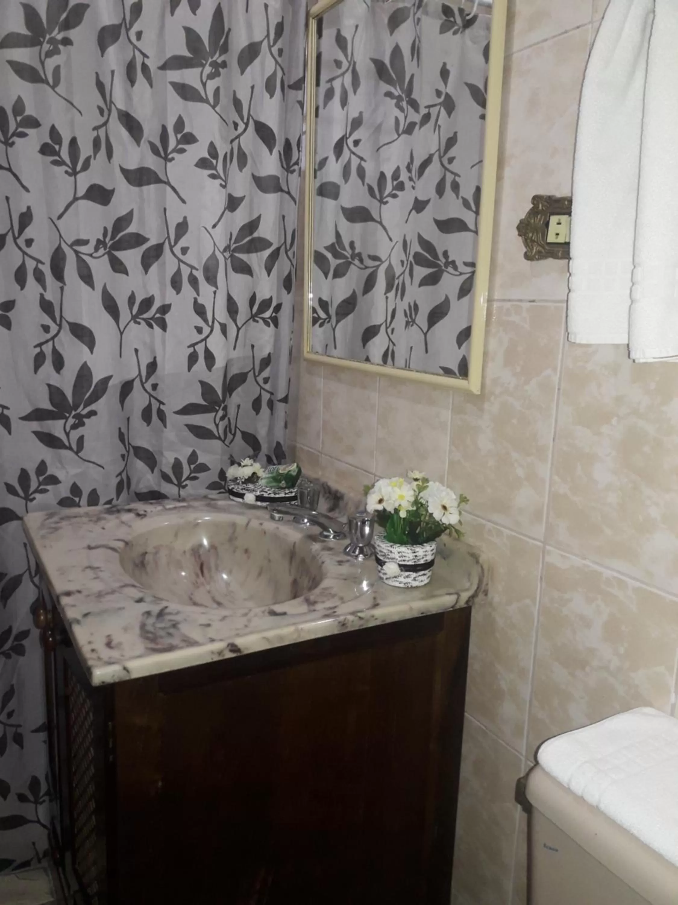 Bathroom in Rancho da Raposa