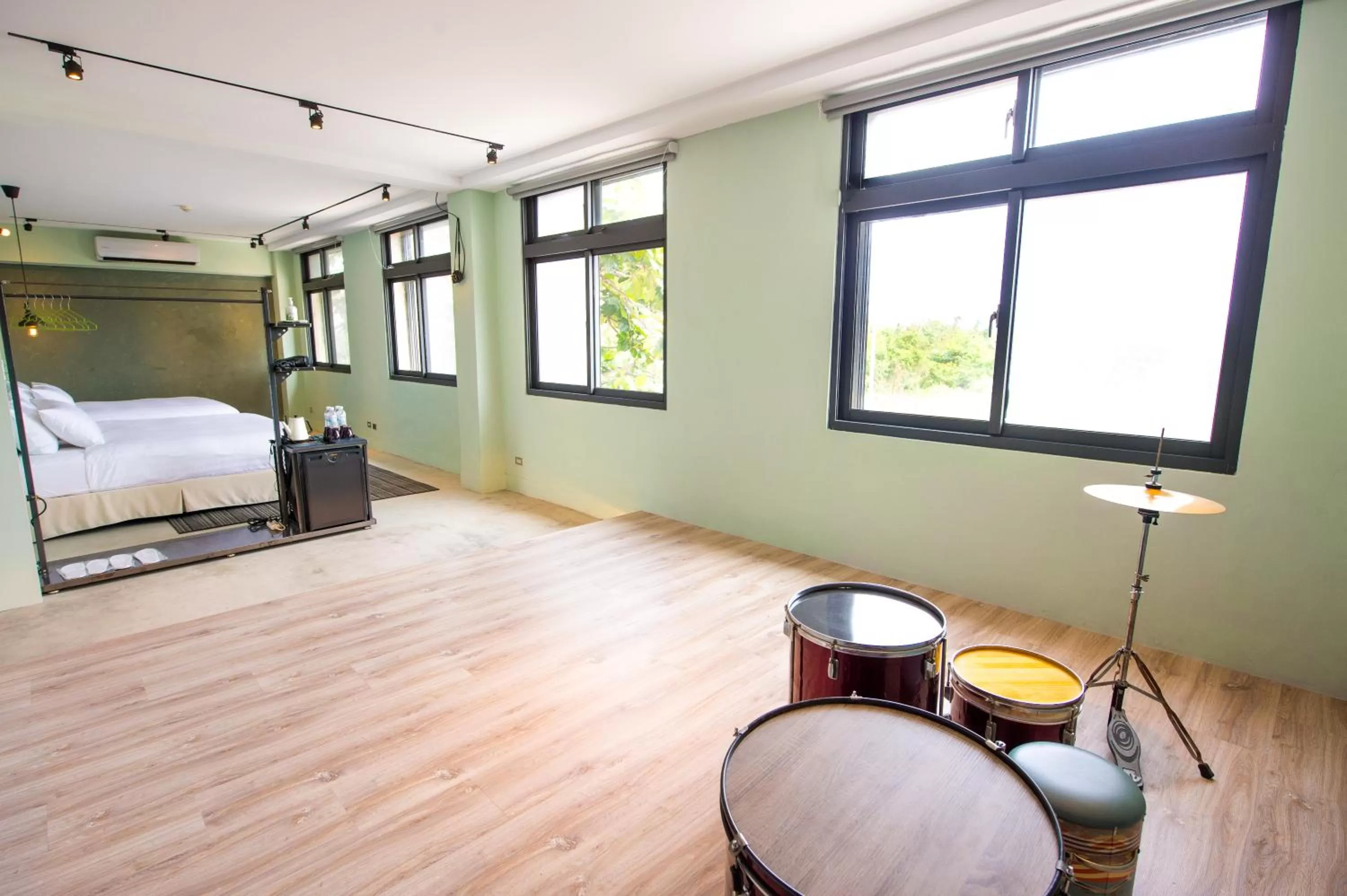 Seating Area in The Leaf Inn