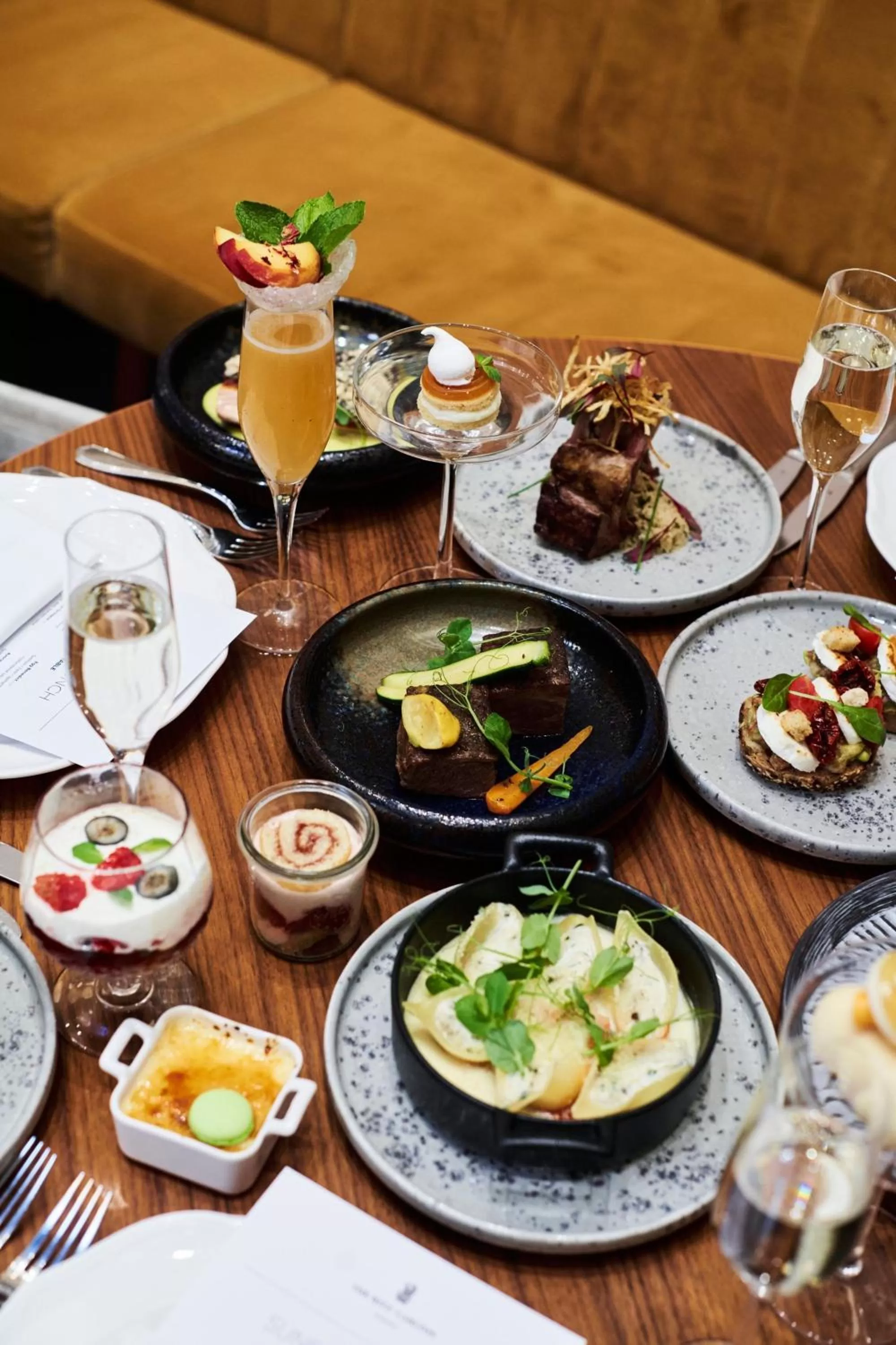 Restaurant/places to eat in Al Habtoor Palace Budapest, Preferred Hotels & Resorts