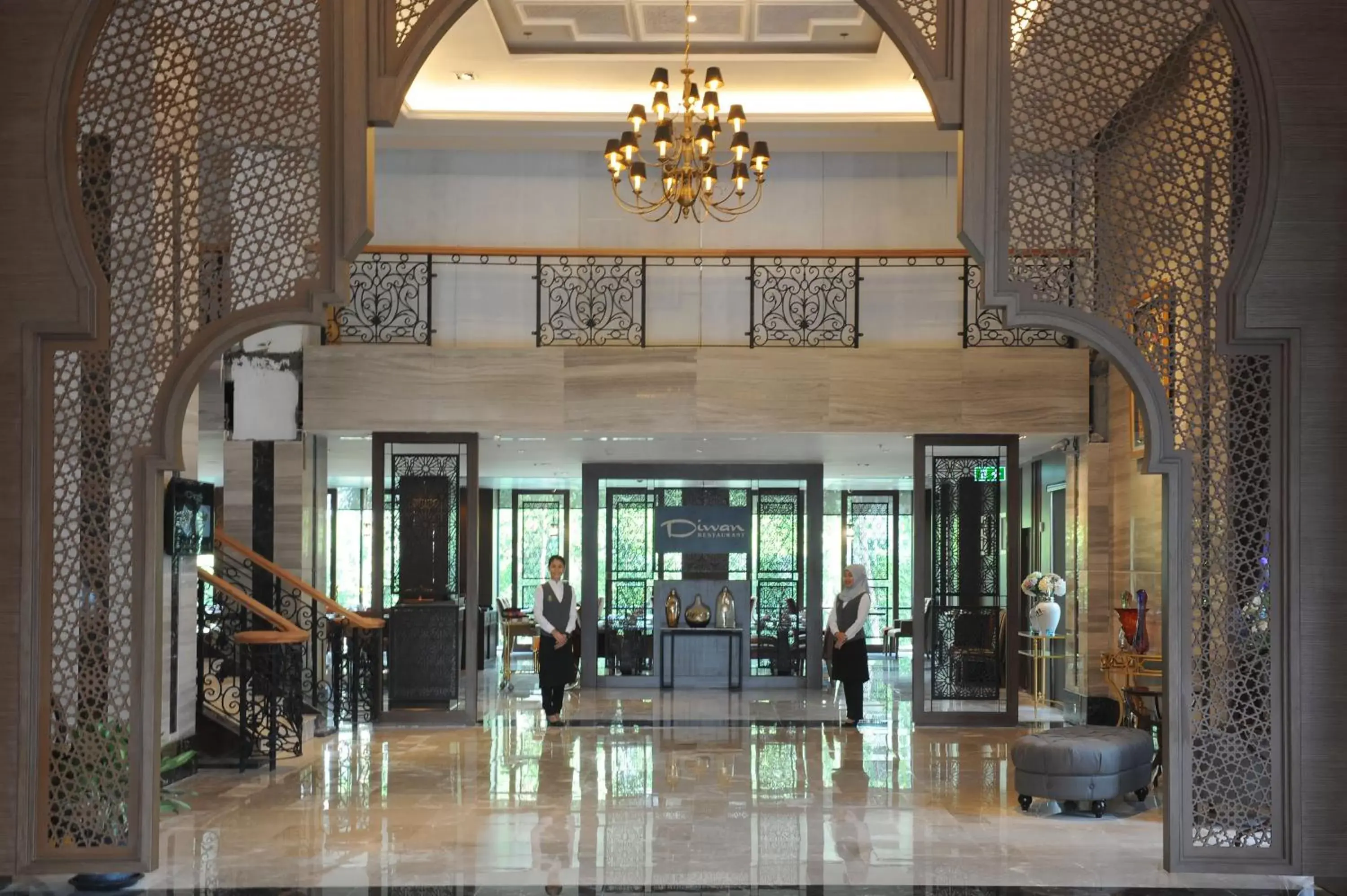 Lobby or reception in Al Meroz Hotel Bangkok - The Leading Halal Hotel