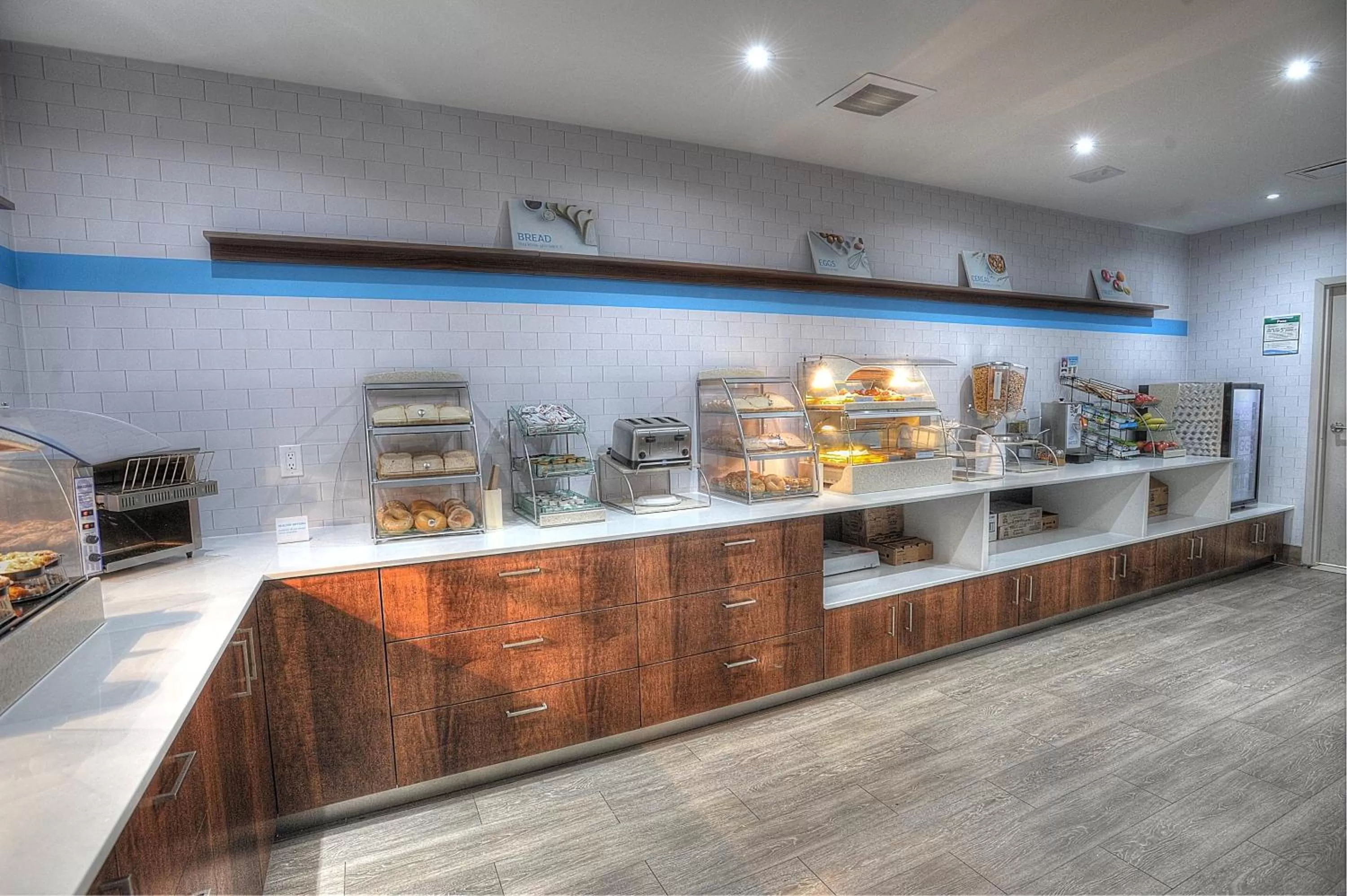 Breakfast in Holiday Inn Express & Suites Toronto Airport West by IHG