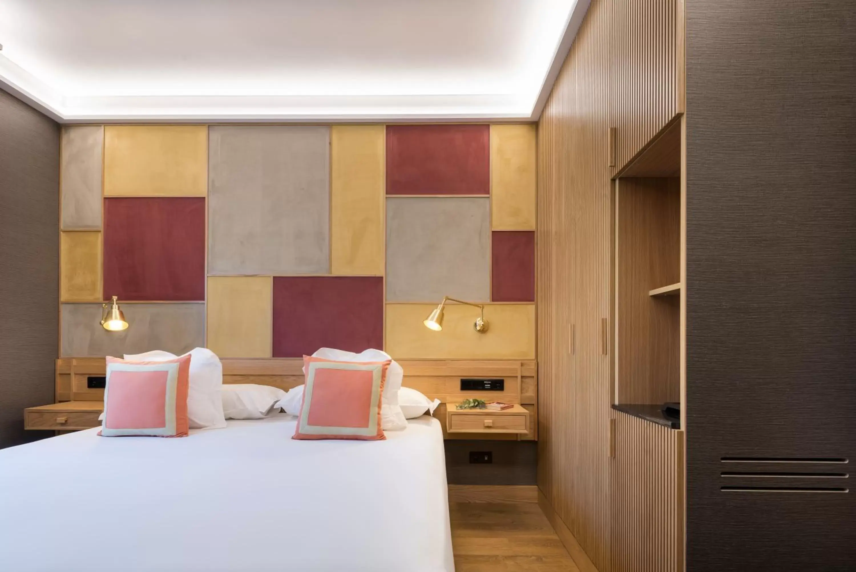 Bedroom, Bed in Principe Pio Bedroom, Bed in Principe Pio