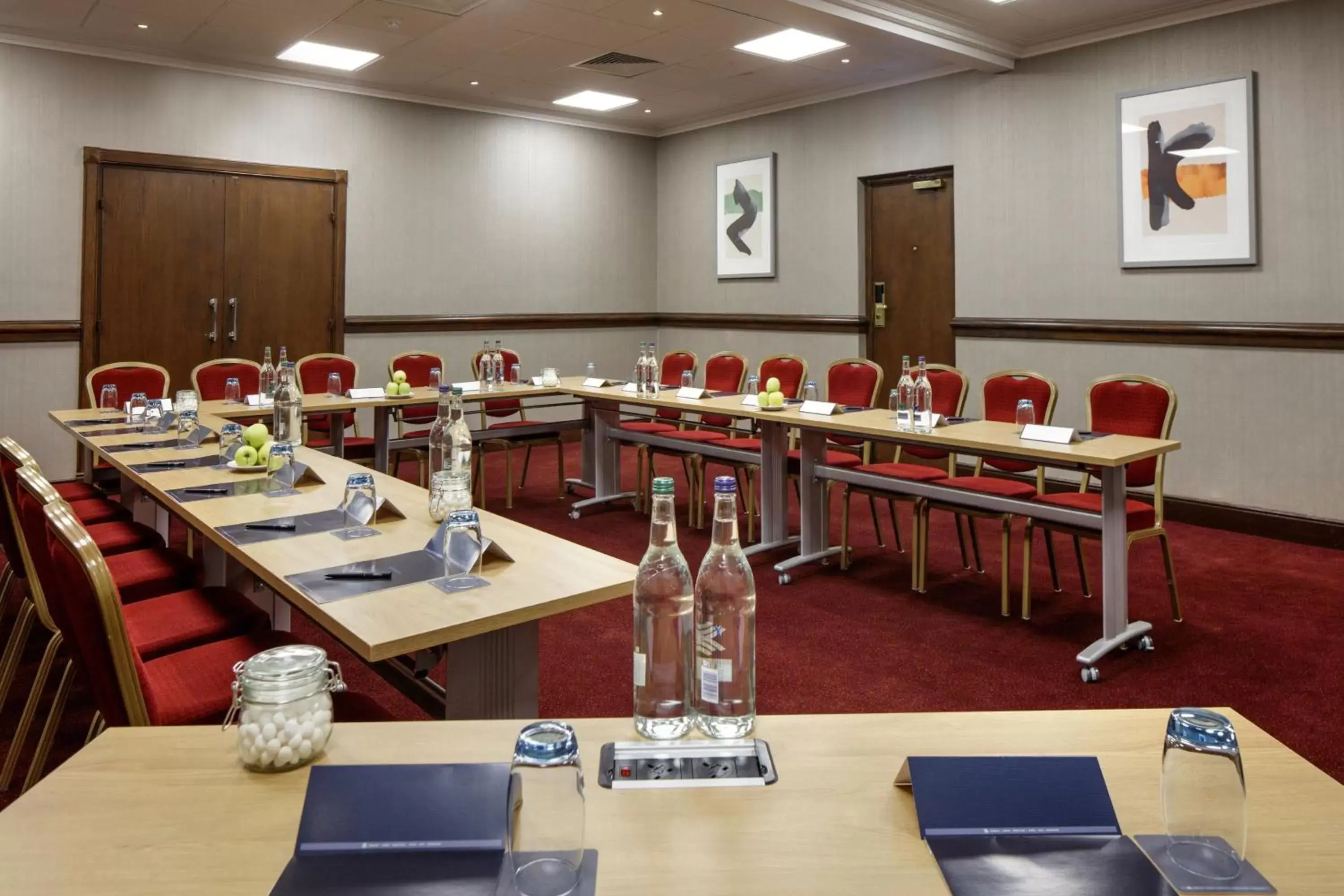 Meeting/conference room in Delta Hotels by Marriott Warwick