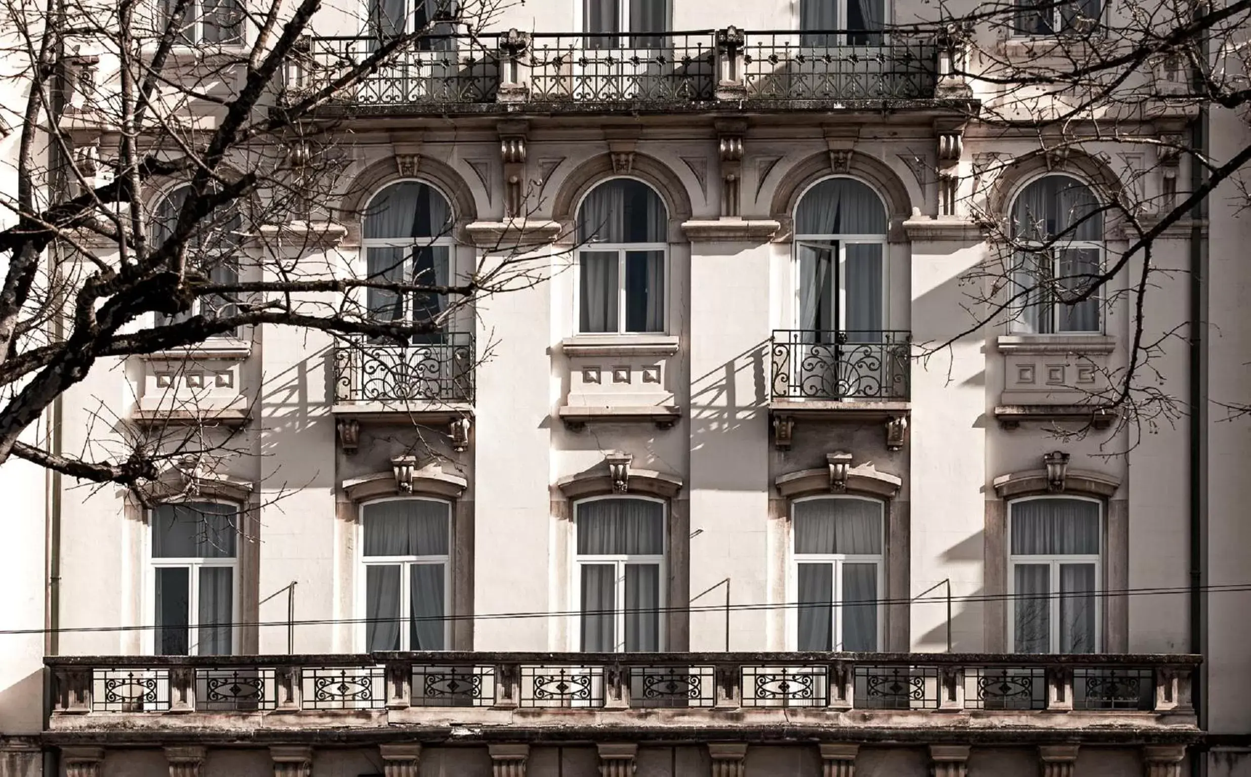 Facade/entrance, Property Building in Hotel Astoria