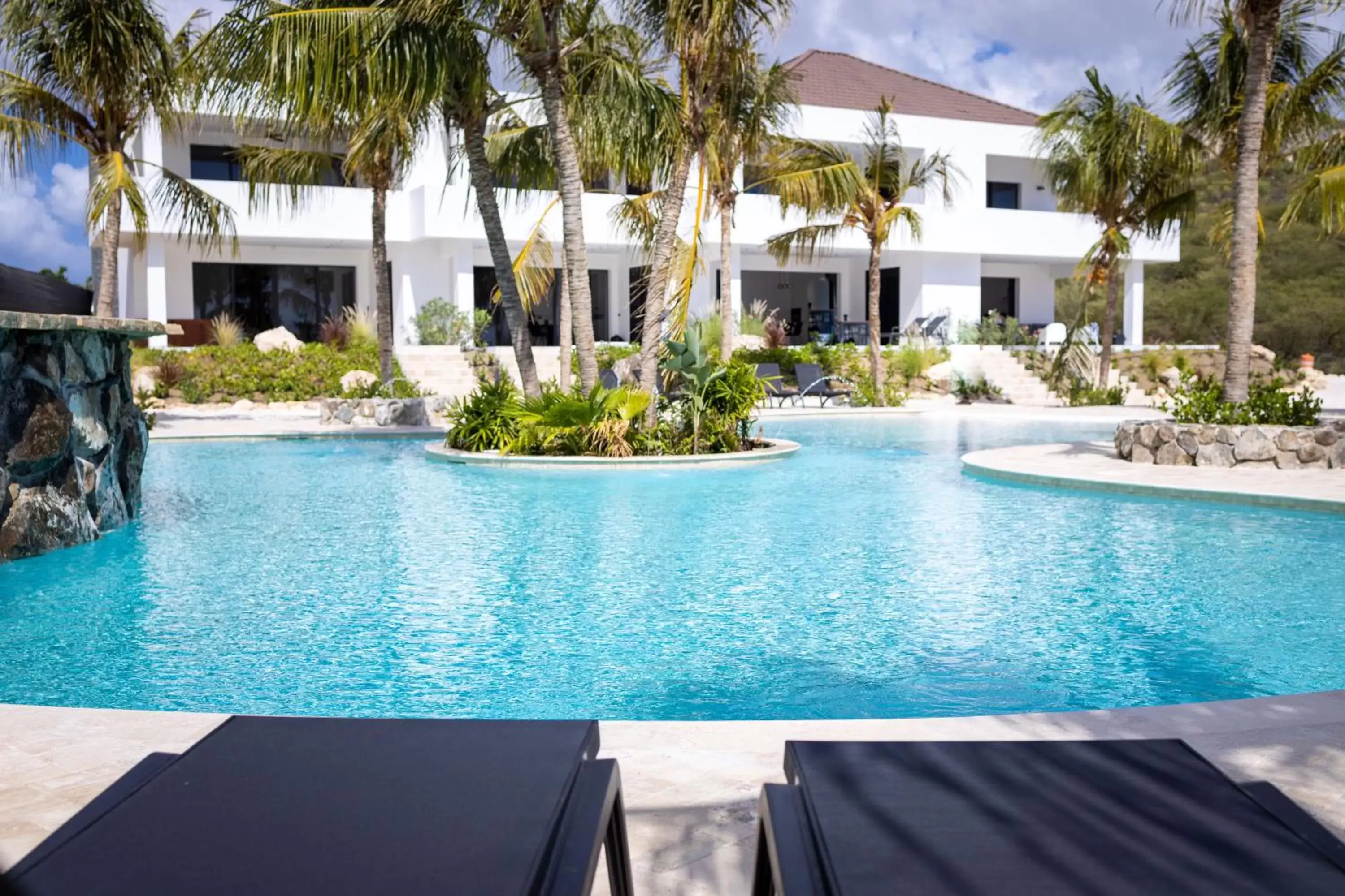 Property building in The Reef - Blue Bay Golf & Beach Resort Property building in The Reef - Blue Bay Golf & Beach Resort