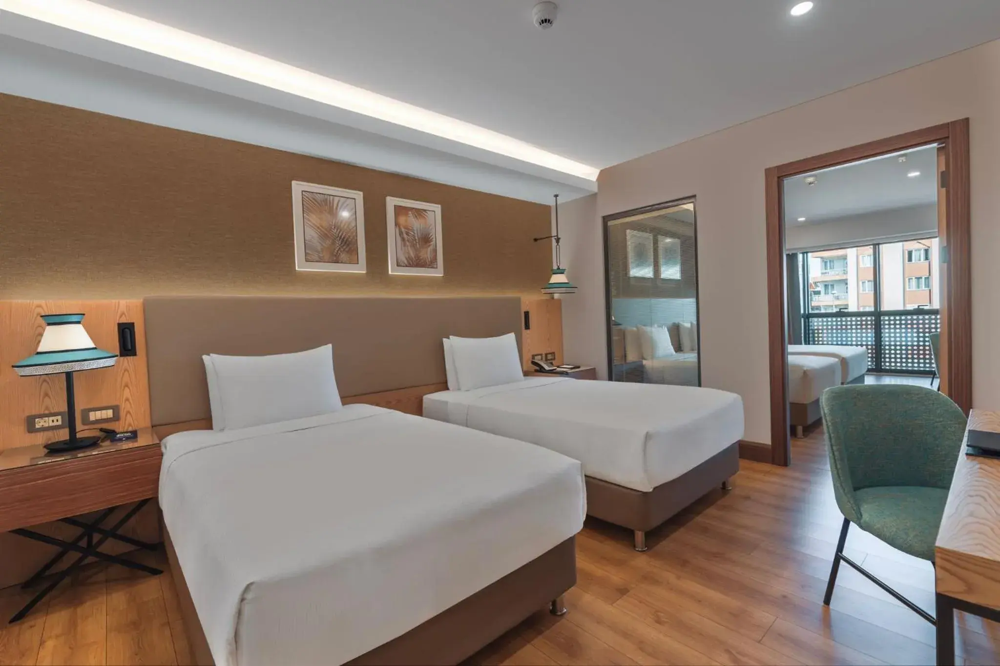 Bed in Doubletree By Hilton Antalya City Centre