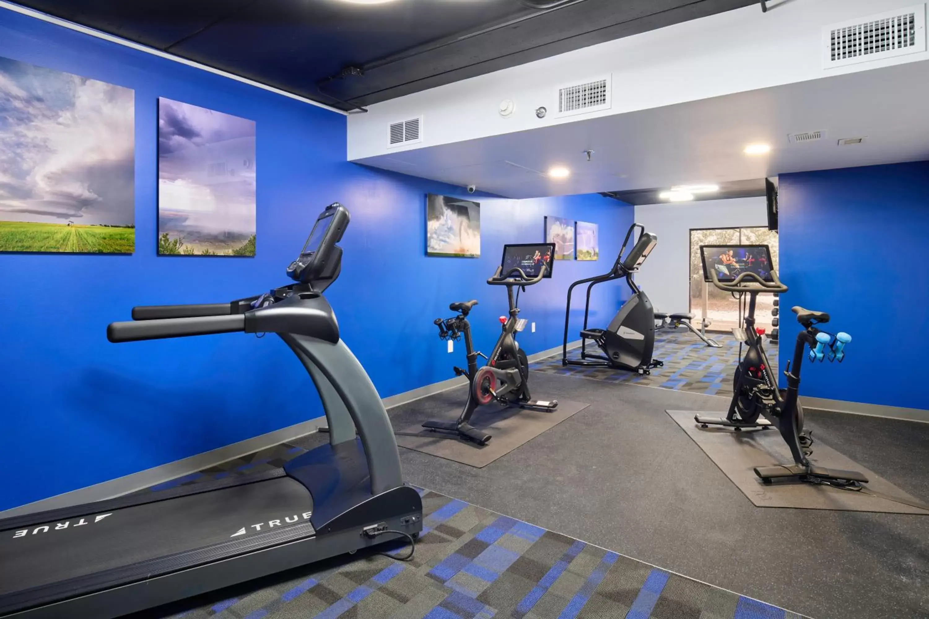 Property building, Fitness Center/Facilities in Wyndham El Paso Airport and Water Park
