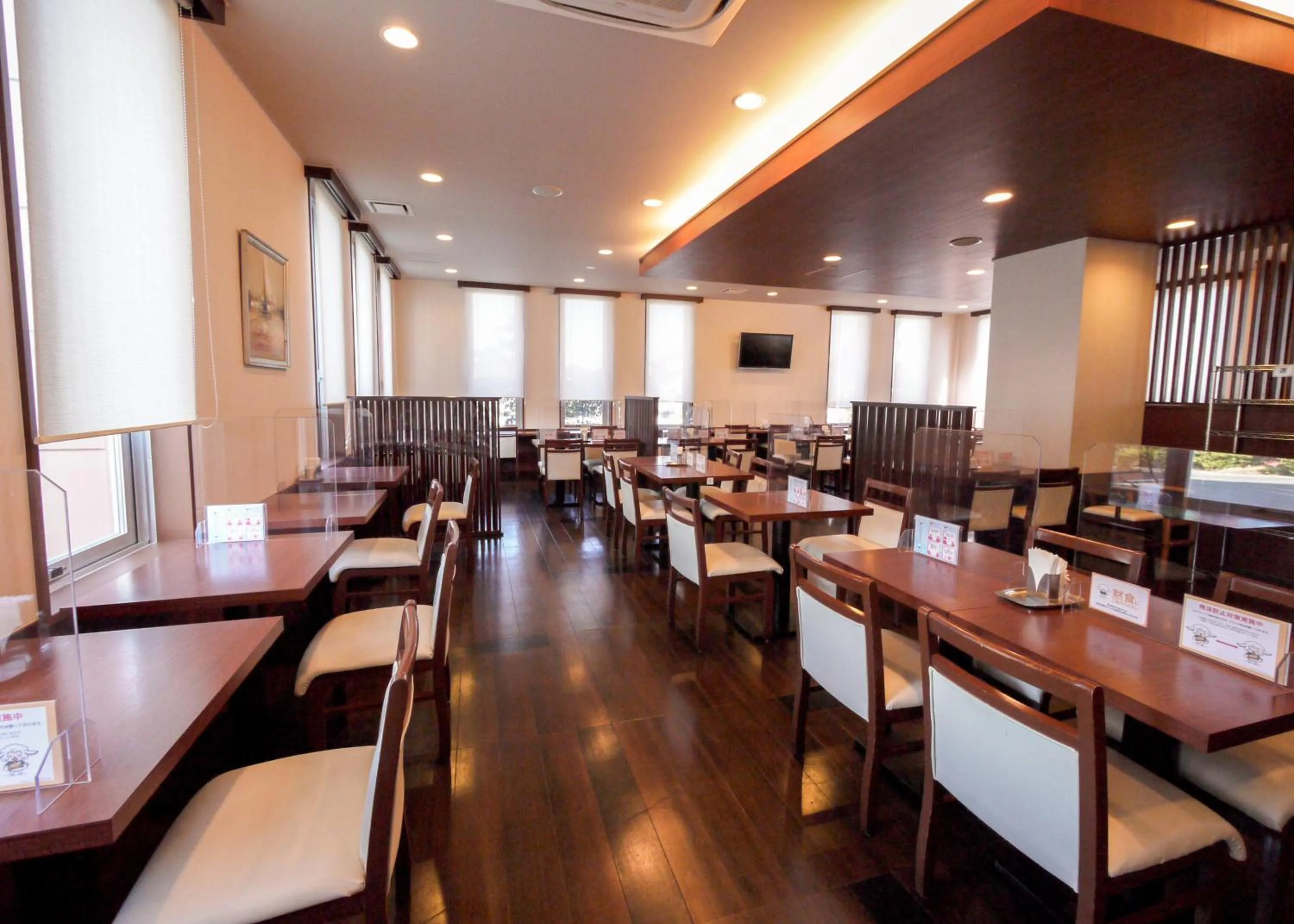 Restaurant/places to eat in Hotel Route-Inn Omaezaki