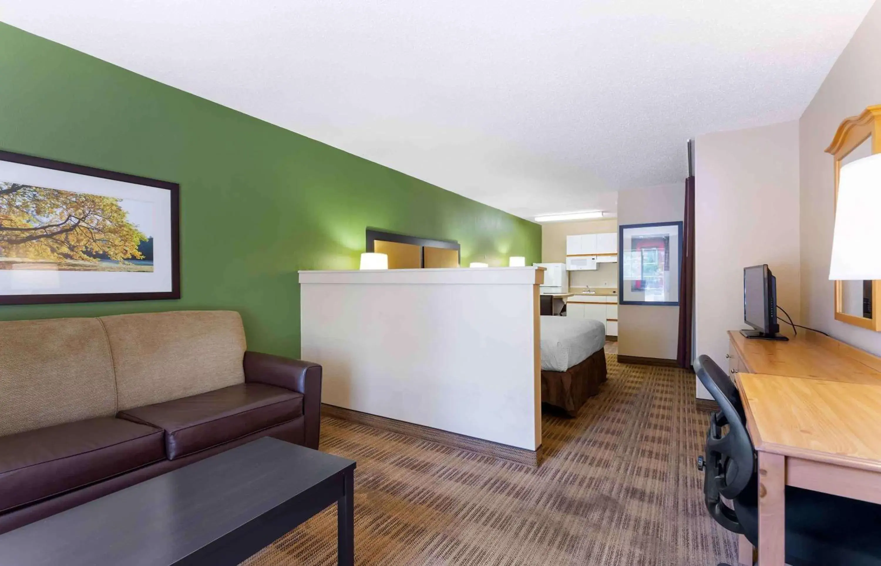 Bedroom, Seating Area in Extended Stay America Suites - Washington, DC - Chantilly