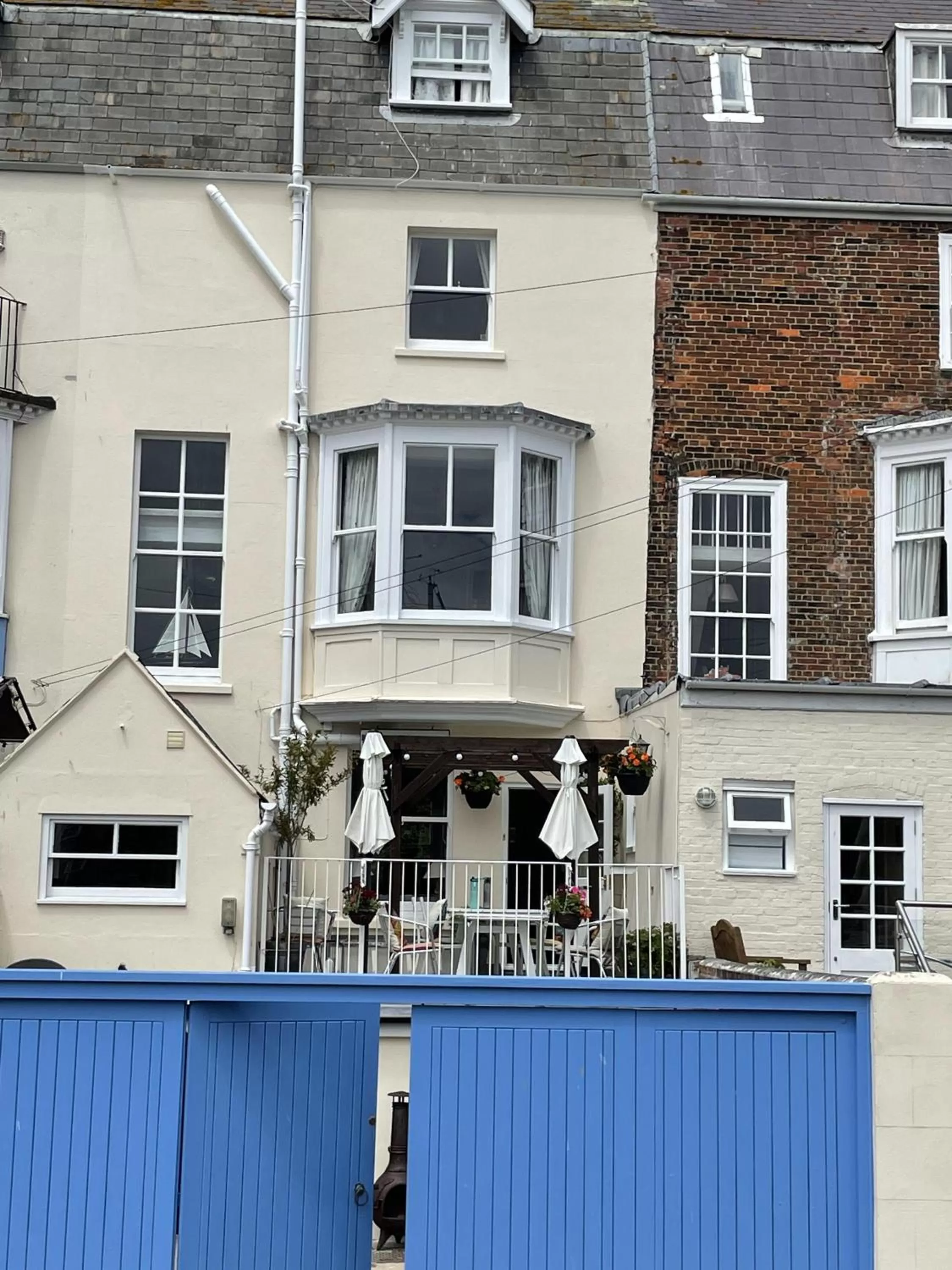 View (from property/room), Property Building in Lantana Guest House