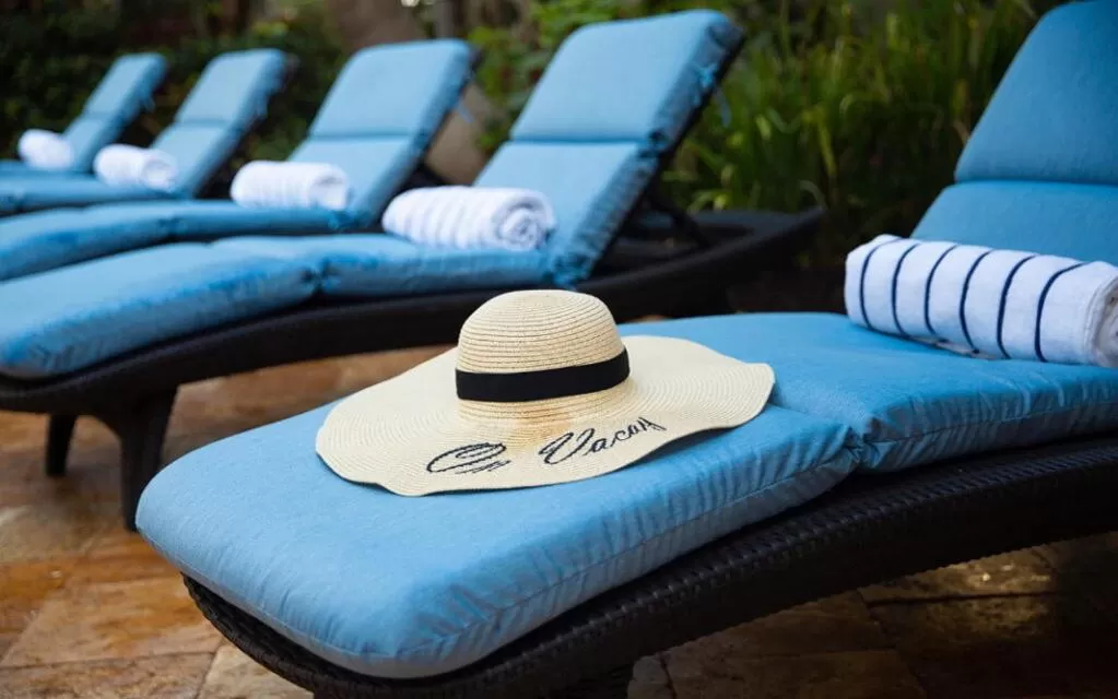 Pool view in Sun Tower Hotel & Suites on the Beach