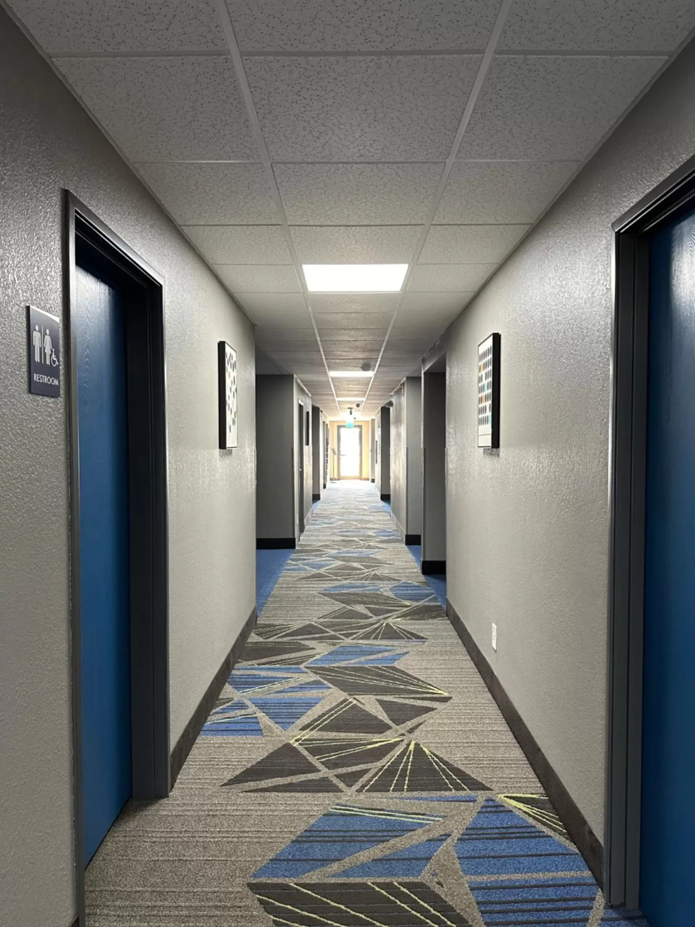 Property building in American Inn Cedar Rapids South Property building in American Inn Cedar Rapids South