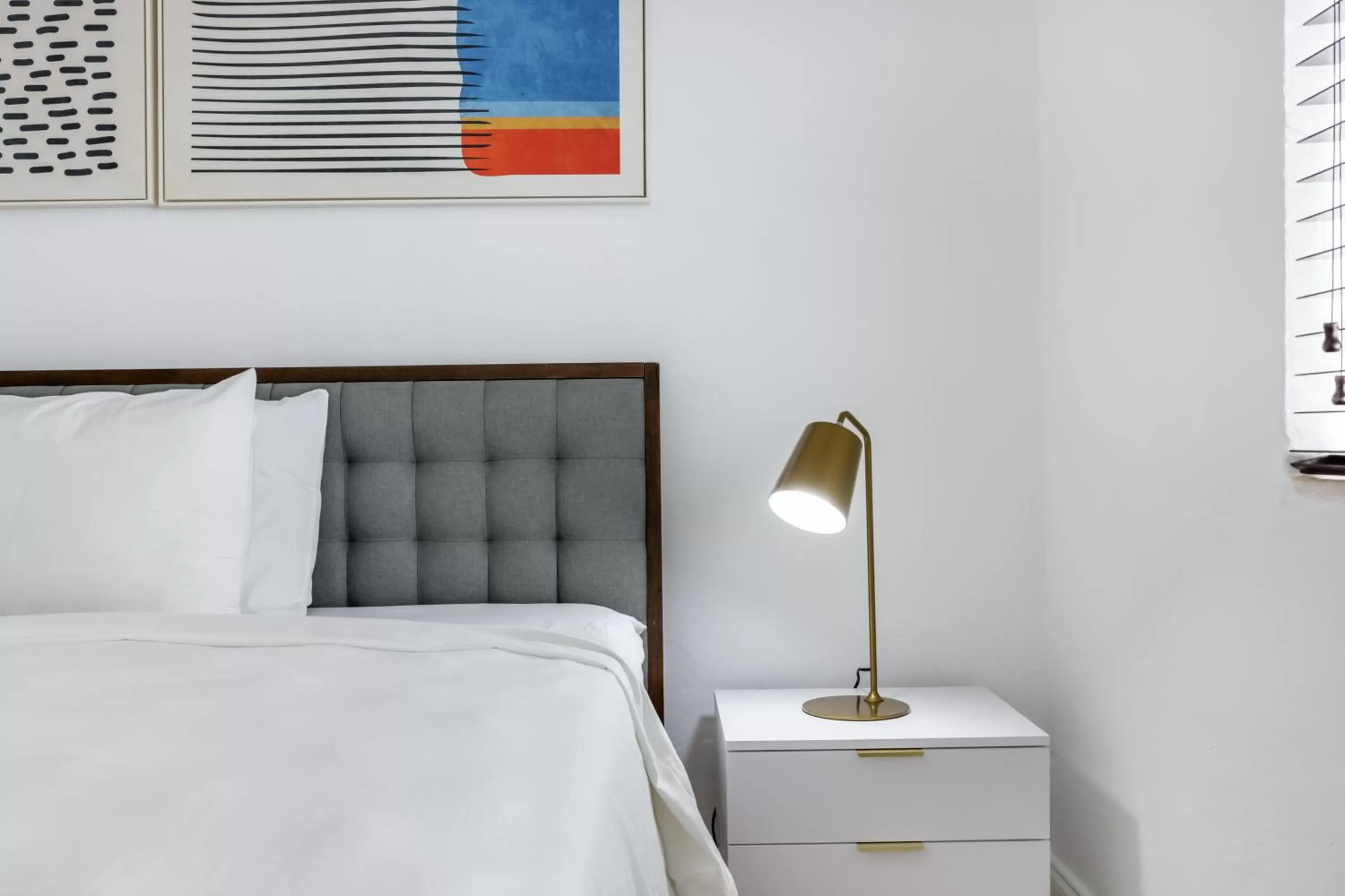 Bed in Starlite Hotel