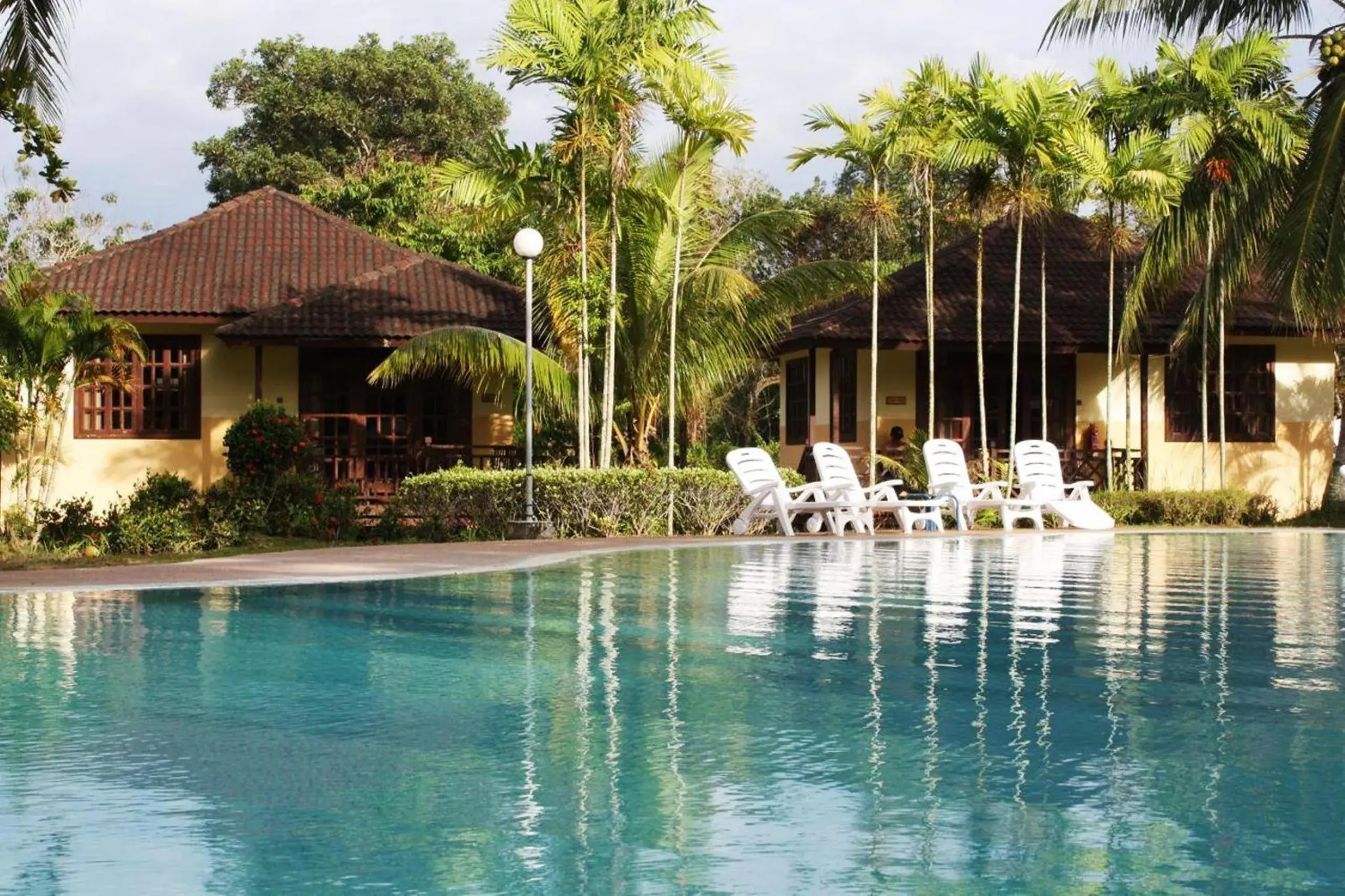 Swimming Pool in Beringgis Beach Resort & Spa