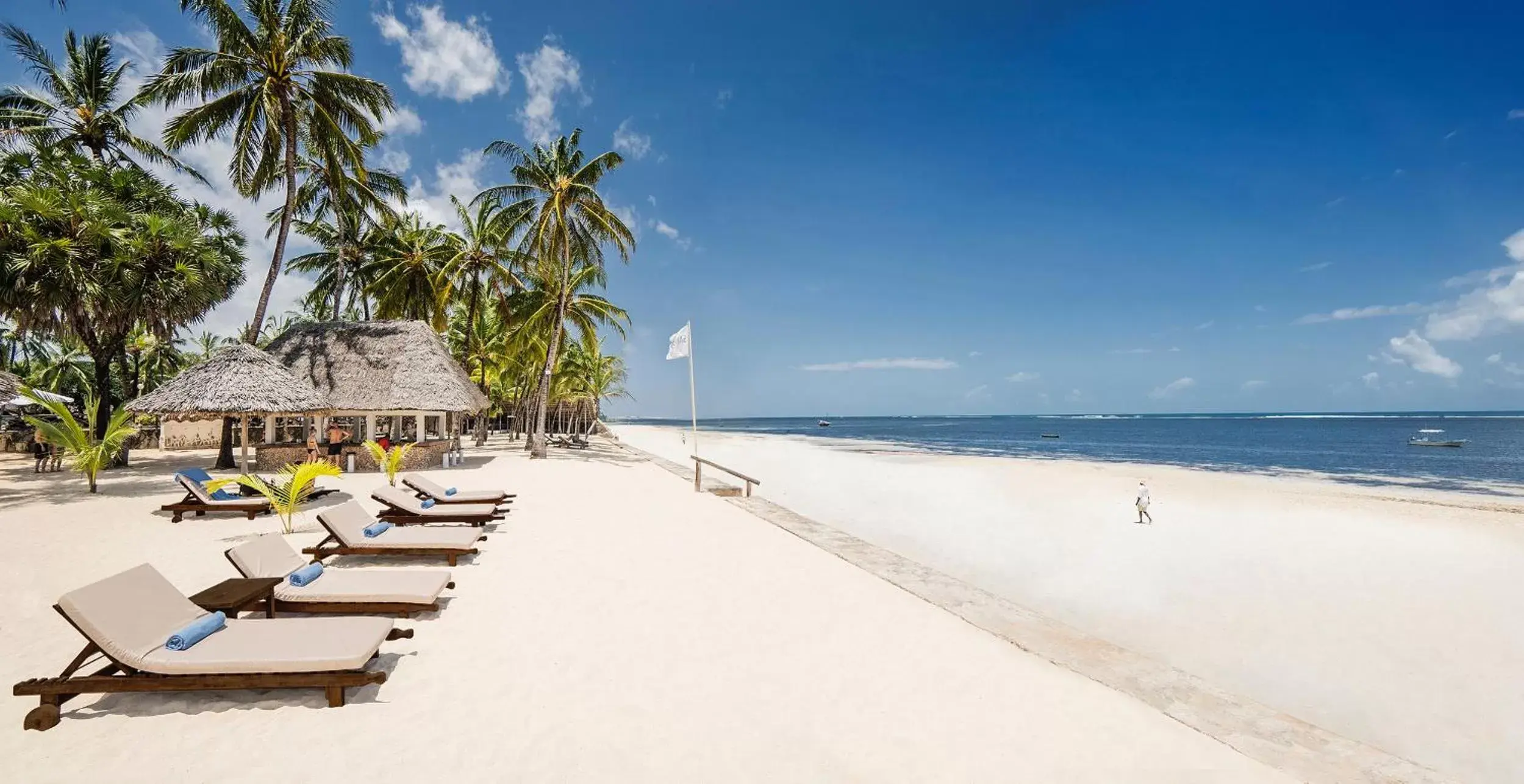 Beach in Sandies Tropical Village