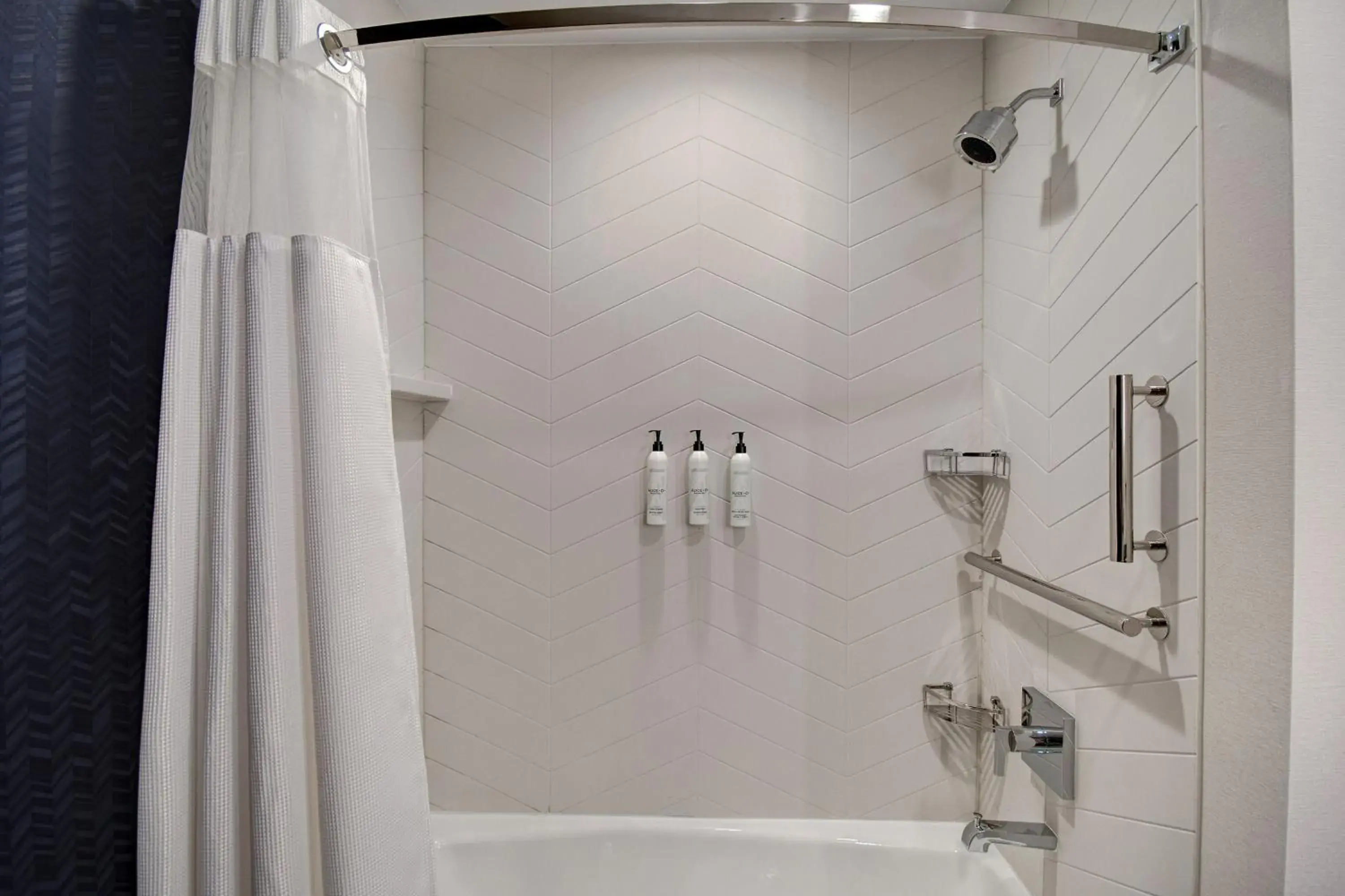 Bathroom in Fairfield by Marriott Inn & Suites Rochester Hills