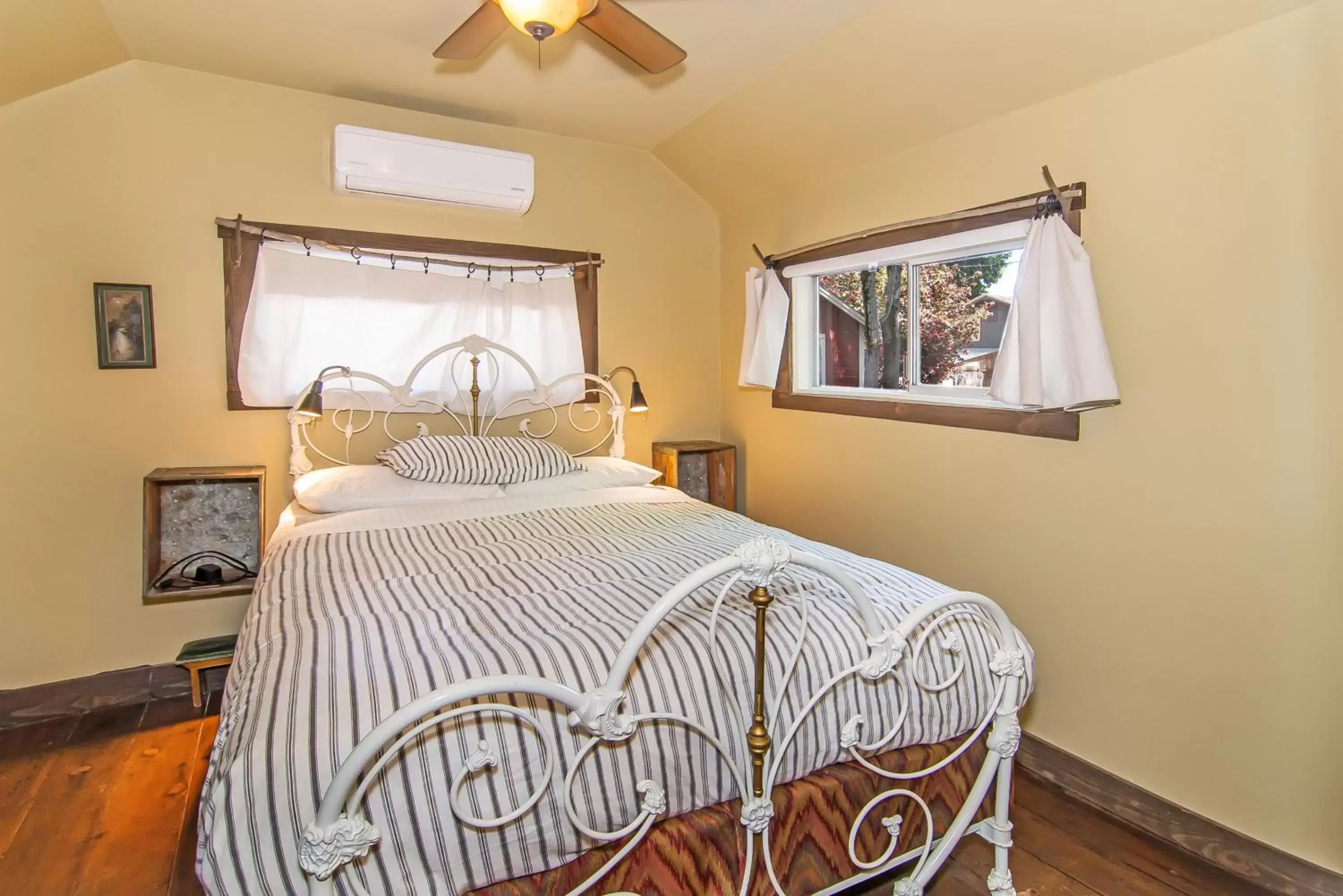 Bed in Miner's Camp Bed in Miner's Camp